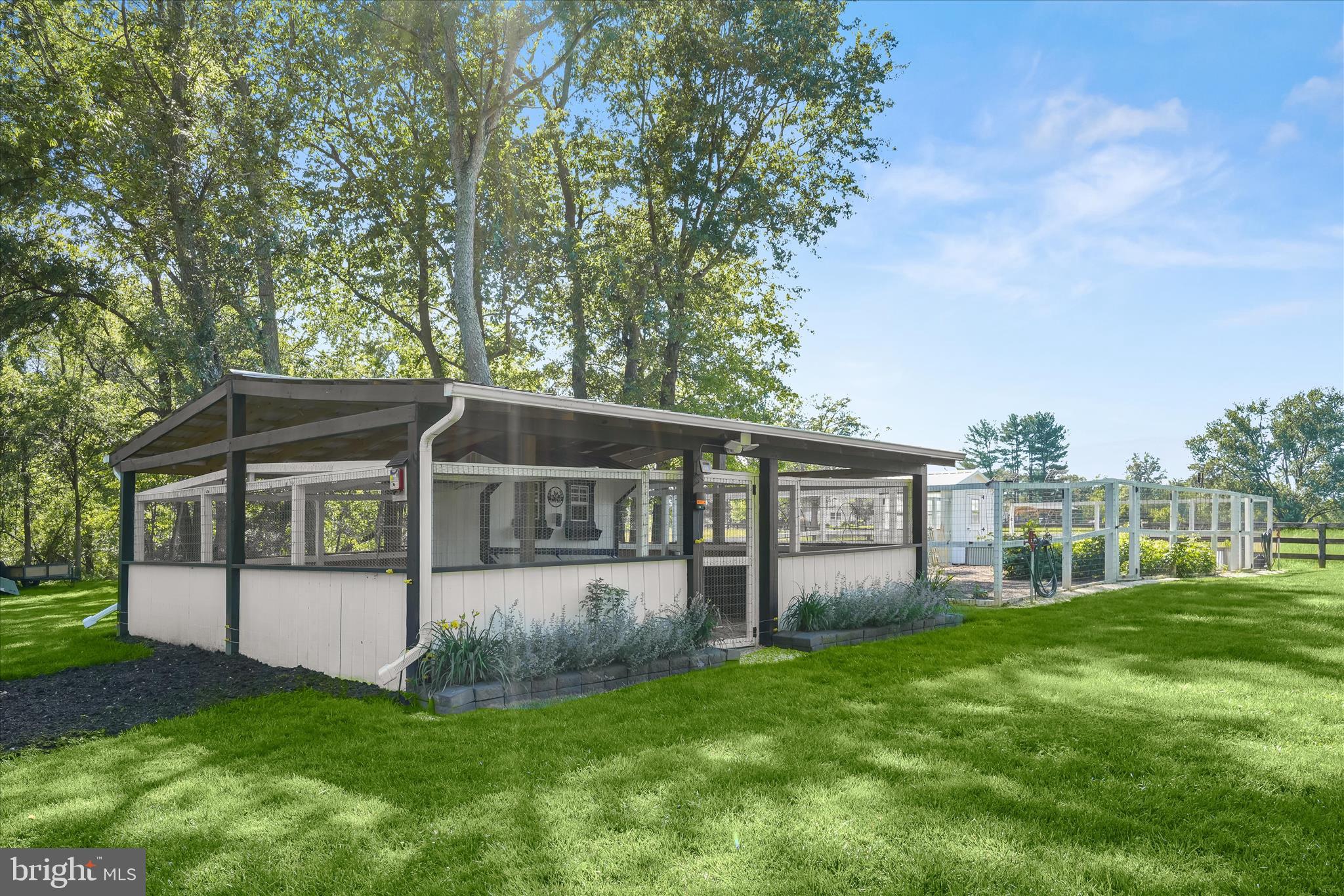 ASHLEY SPRINGS - Residential