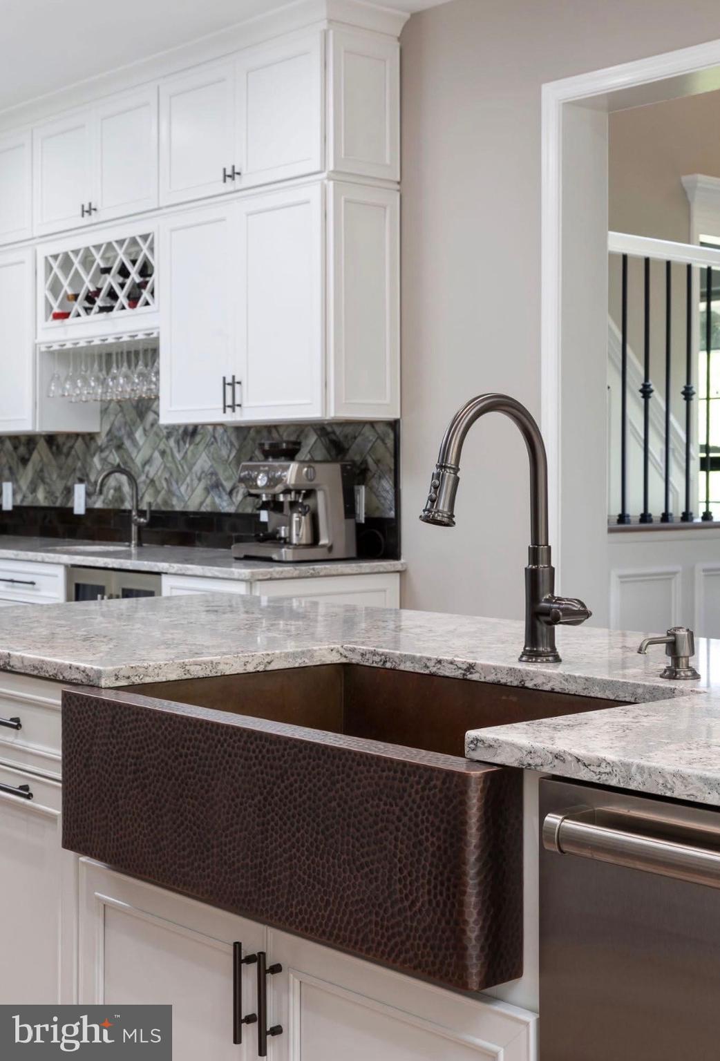 ASHLEY SPRINGS - Residential