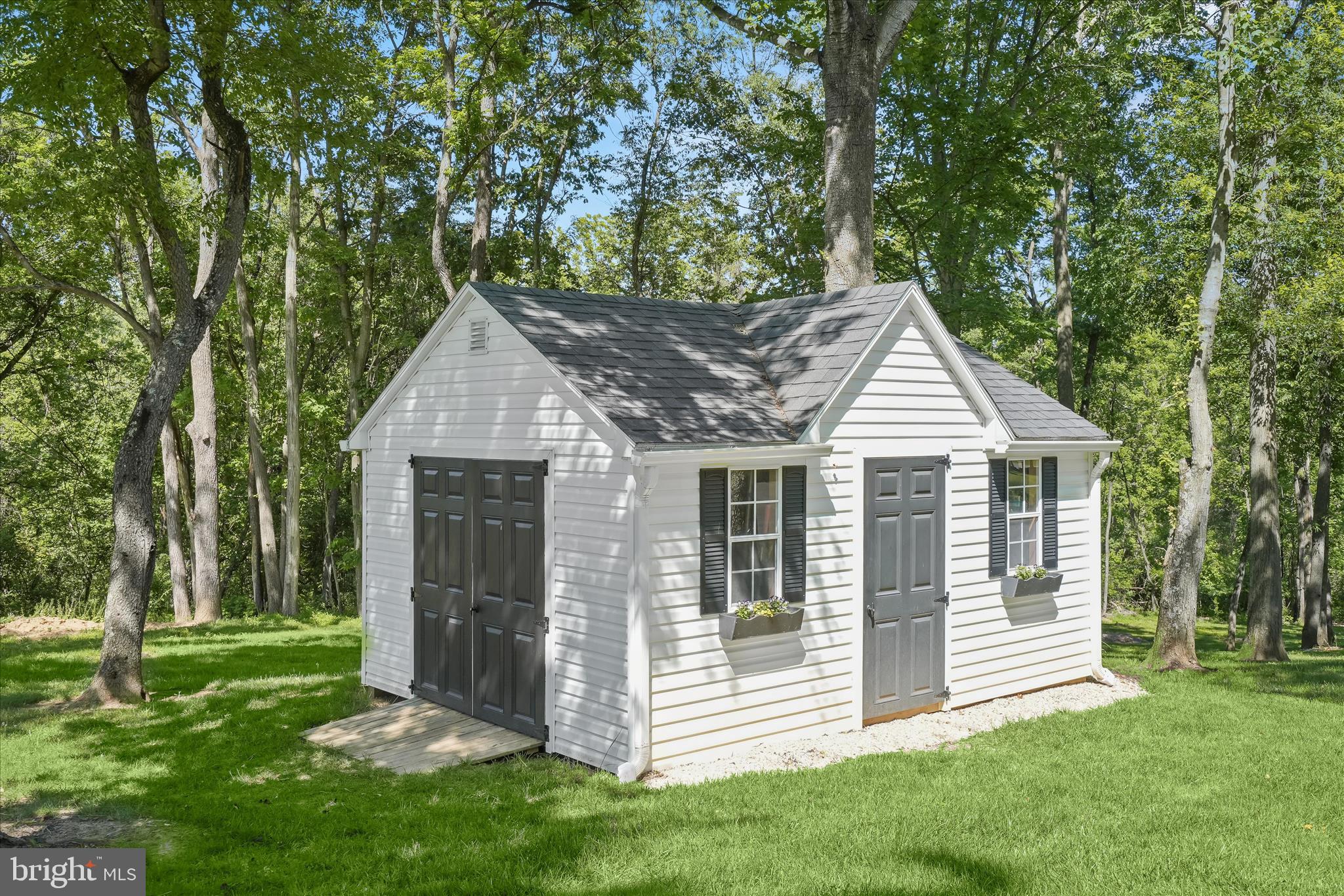 ASHLEY SPRINGS - Residential