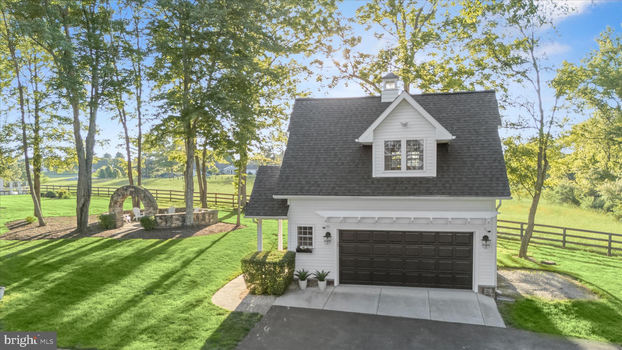 ASHLEY SPRINGS - Residential