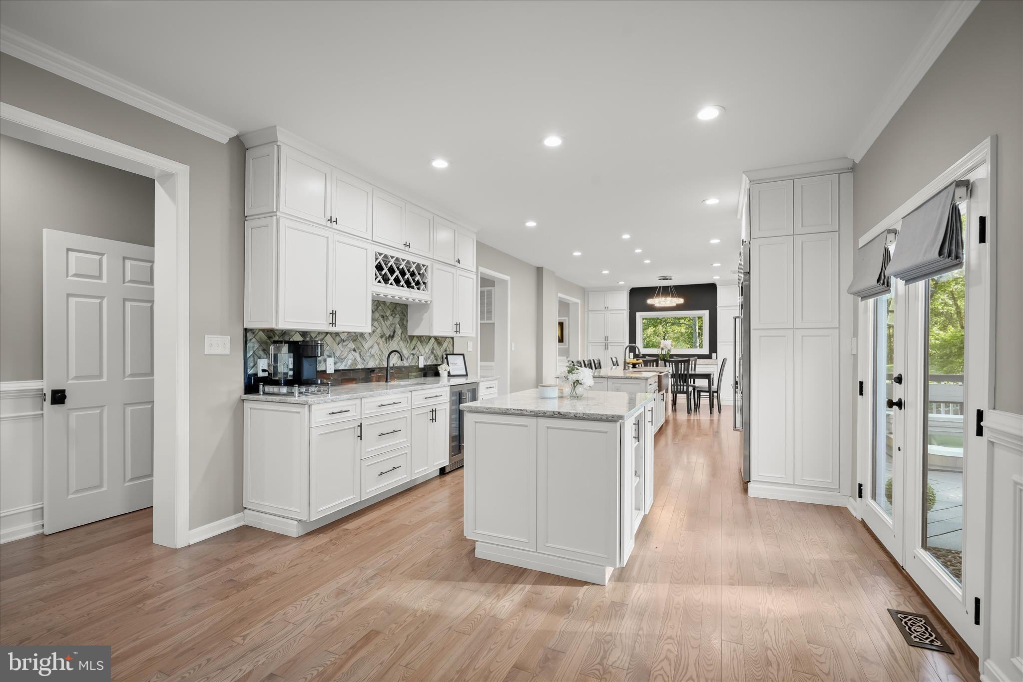 ASHLEY SPRINGS - Residential