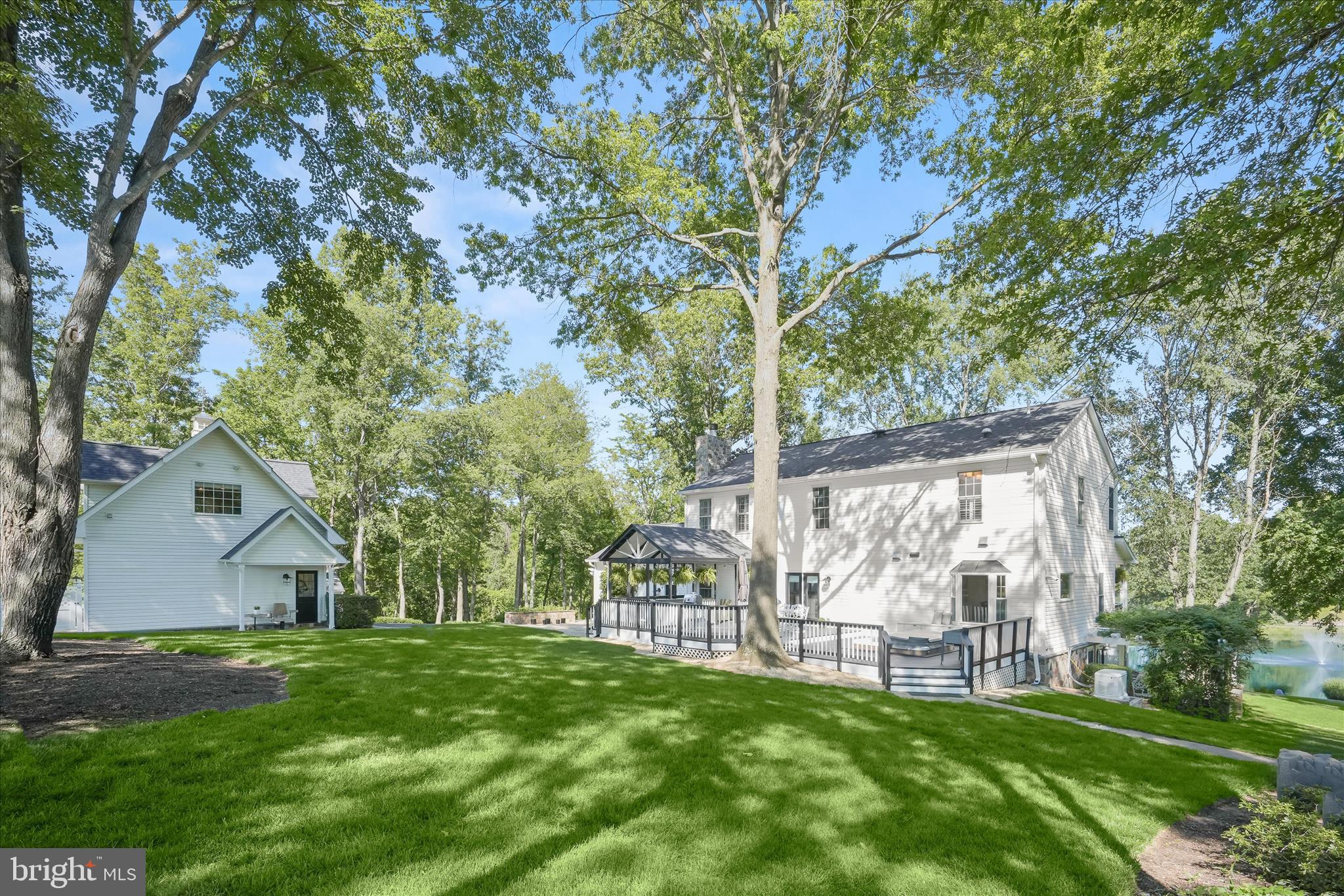 ASHLEY SPRINGS - Residential