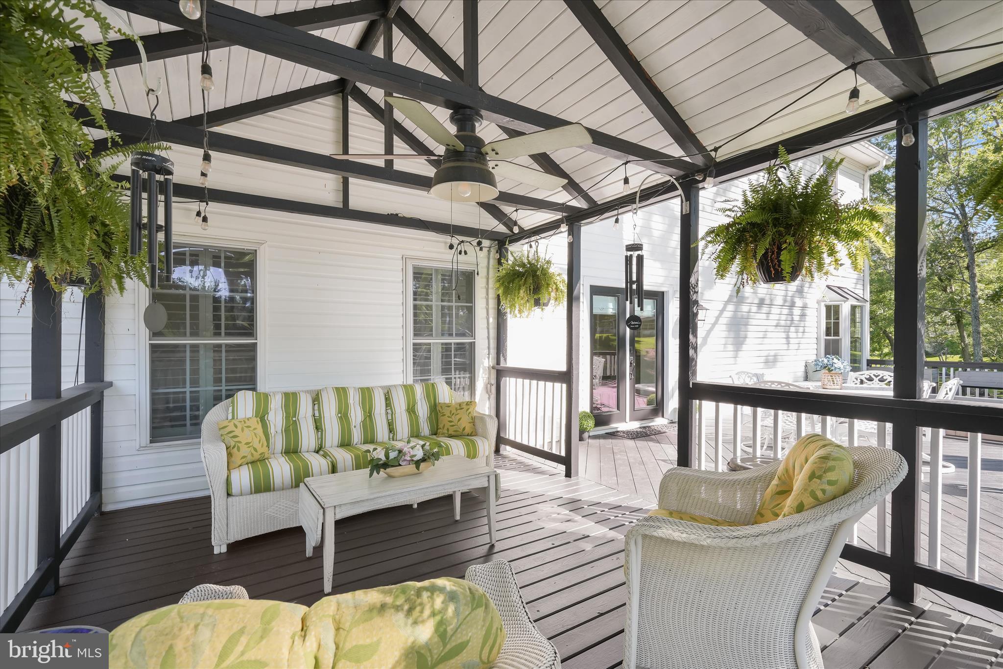 ASHLEY SPRINGS - Residential