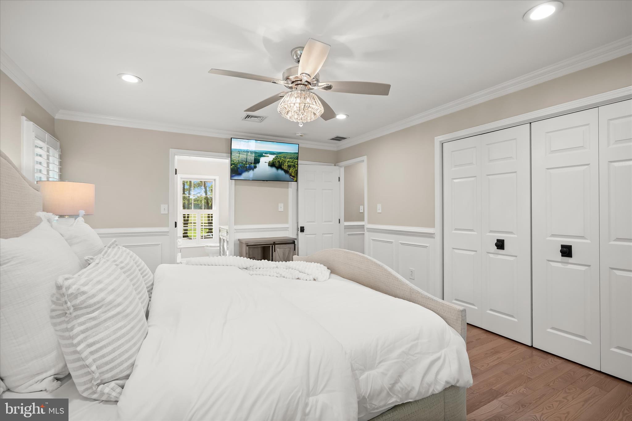 ASHLEY SPRINGS - Residential