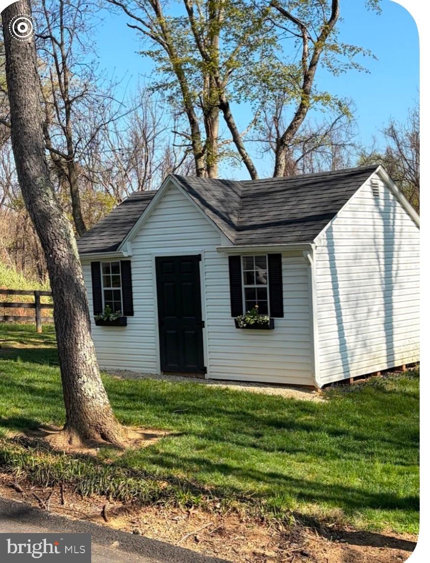 ASHLEY SPRINGS - Residential