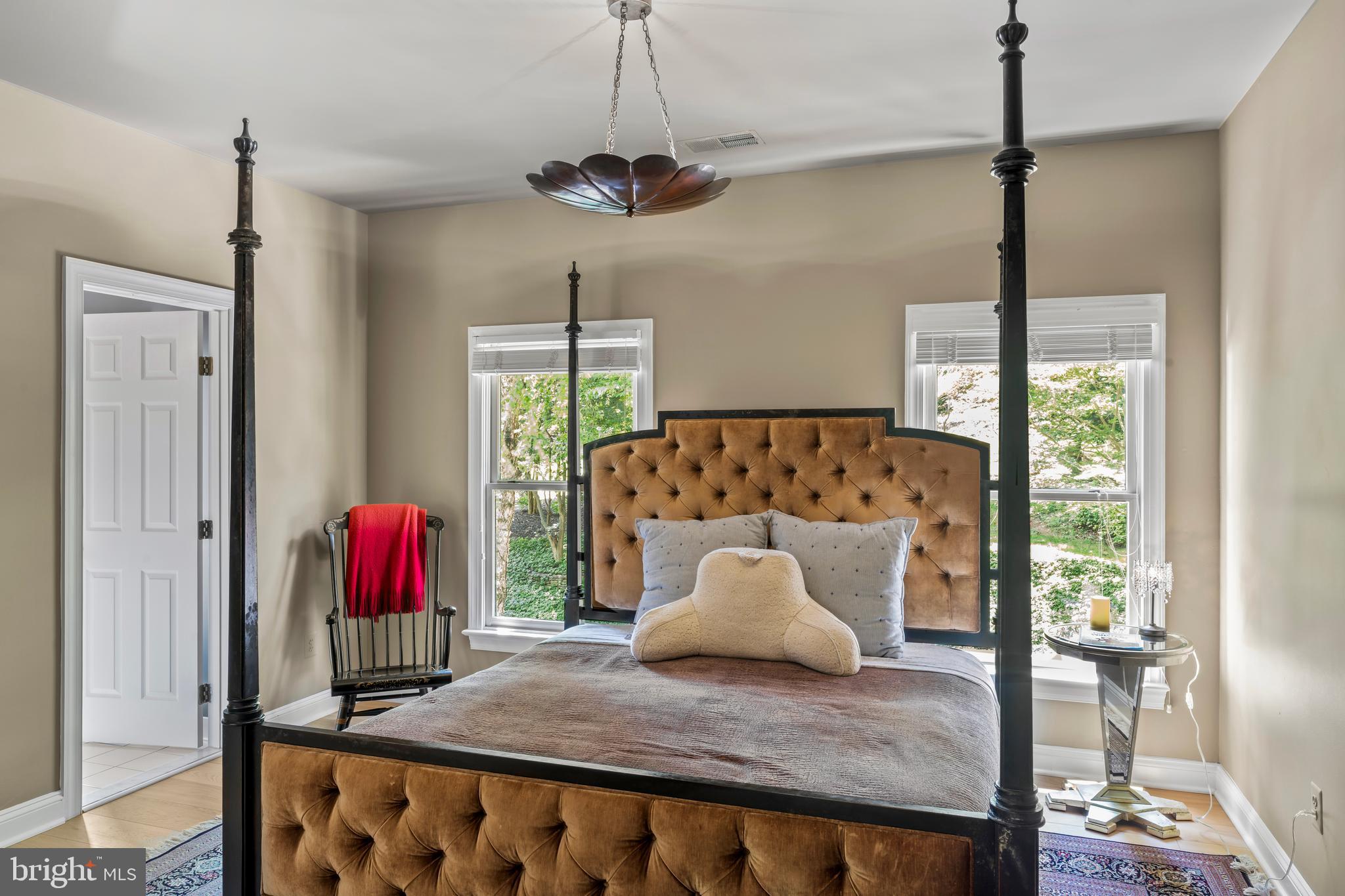 BEACON HILL - Residential