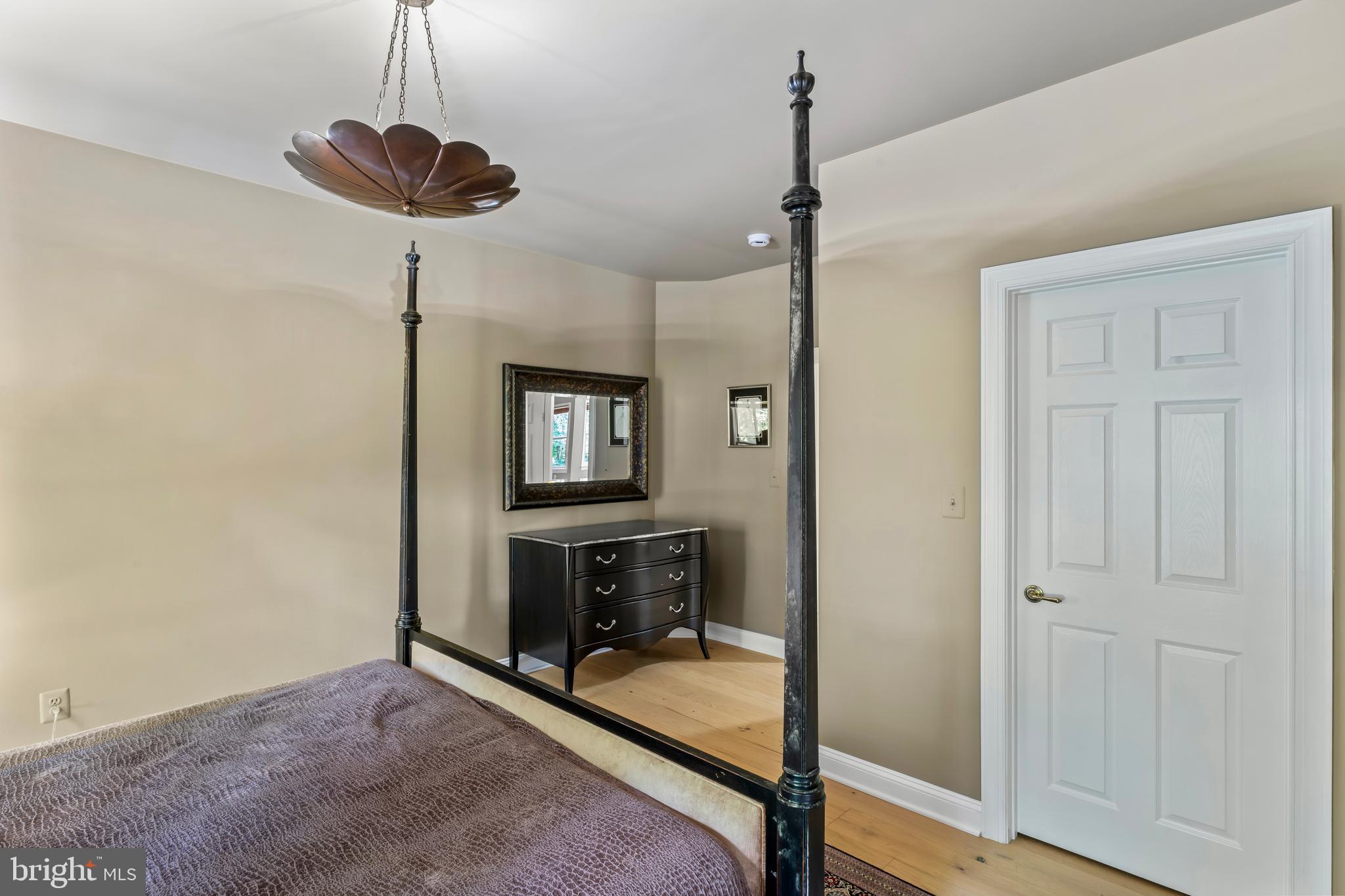 BEACON HILL - Residential