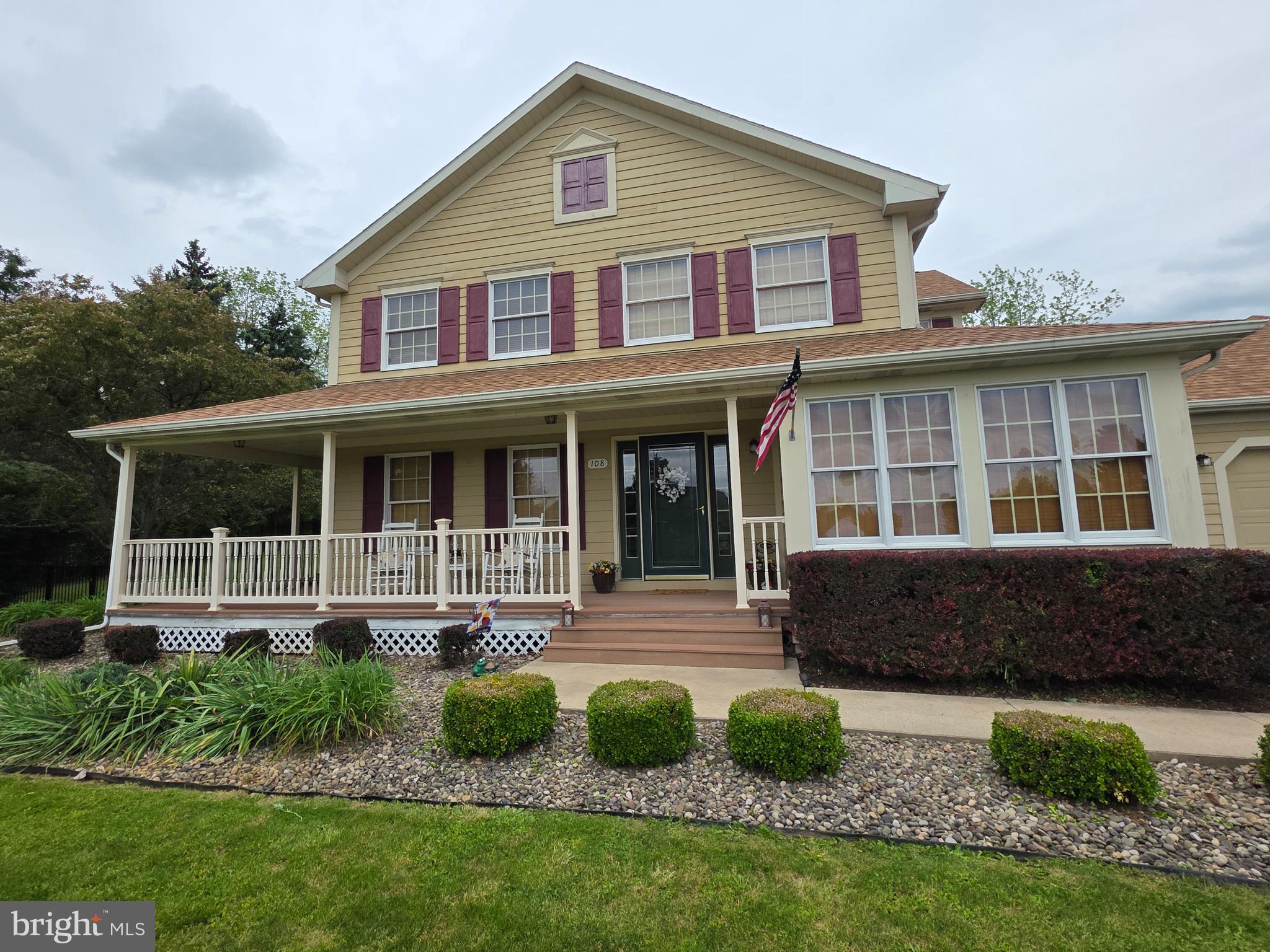 GRAYCAIRN - Residential
