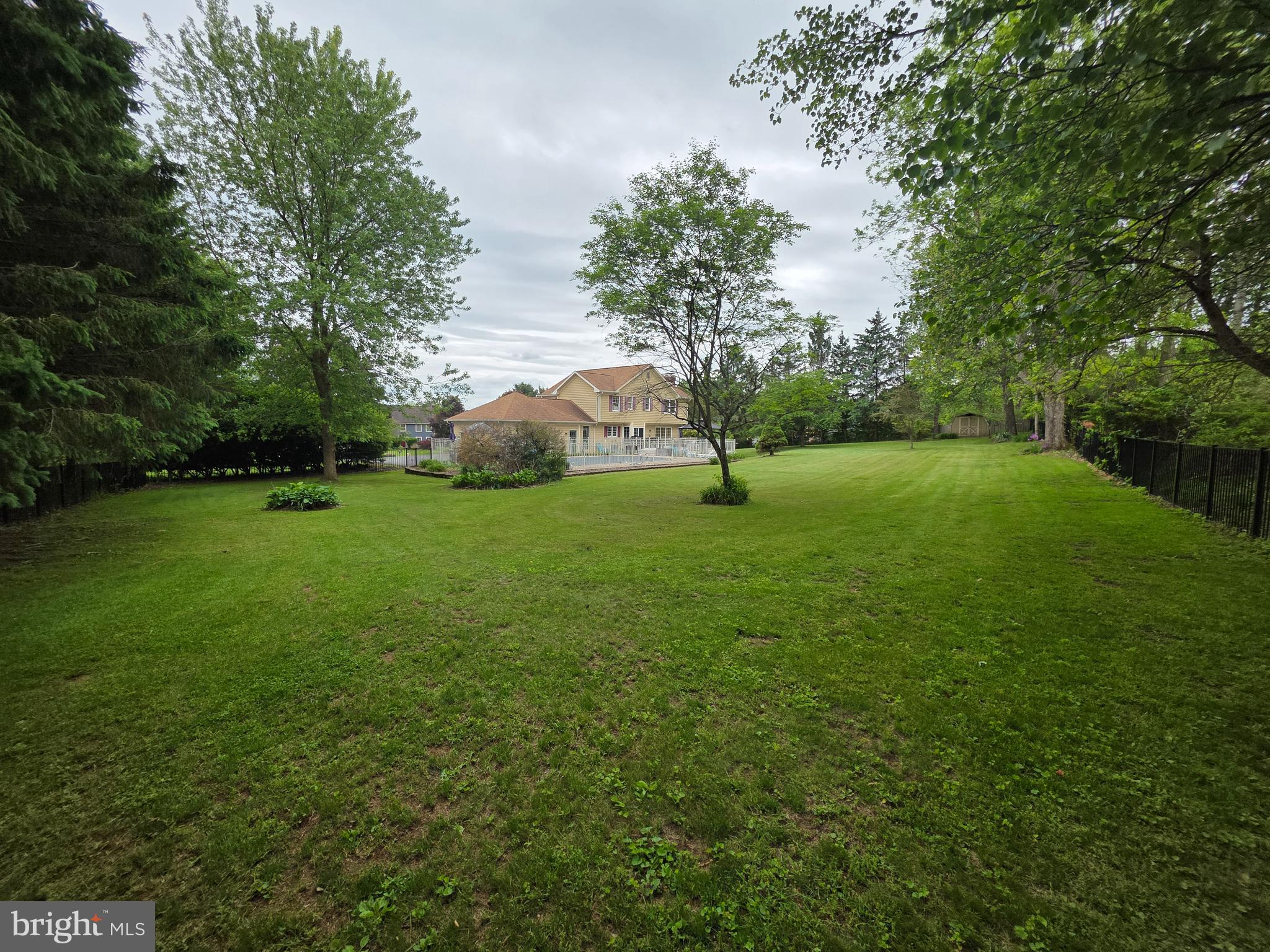 GRAYCAIRN - Residential