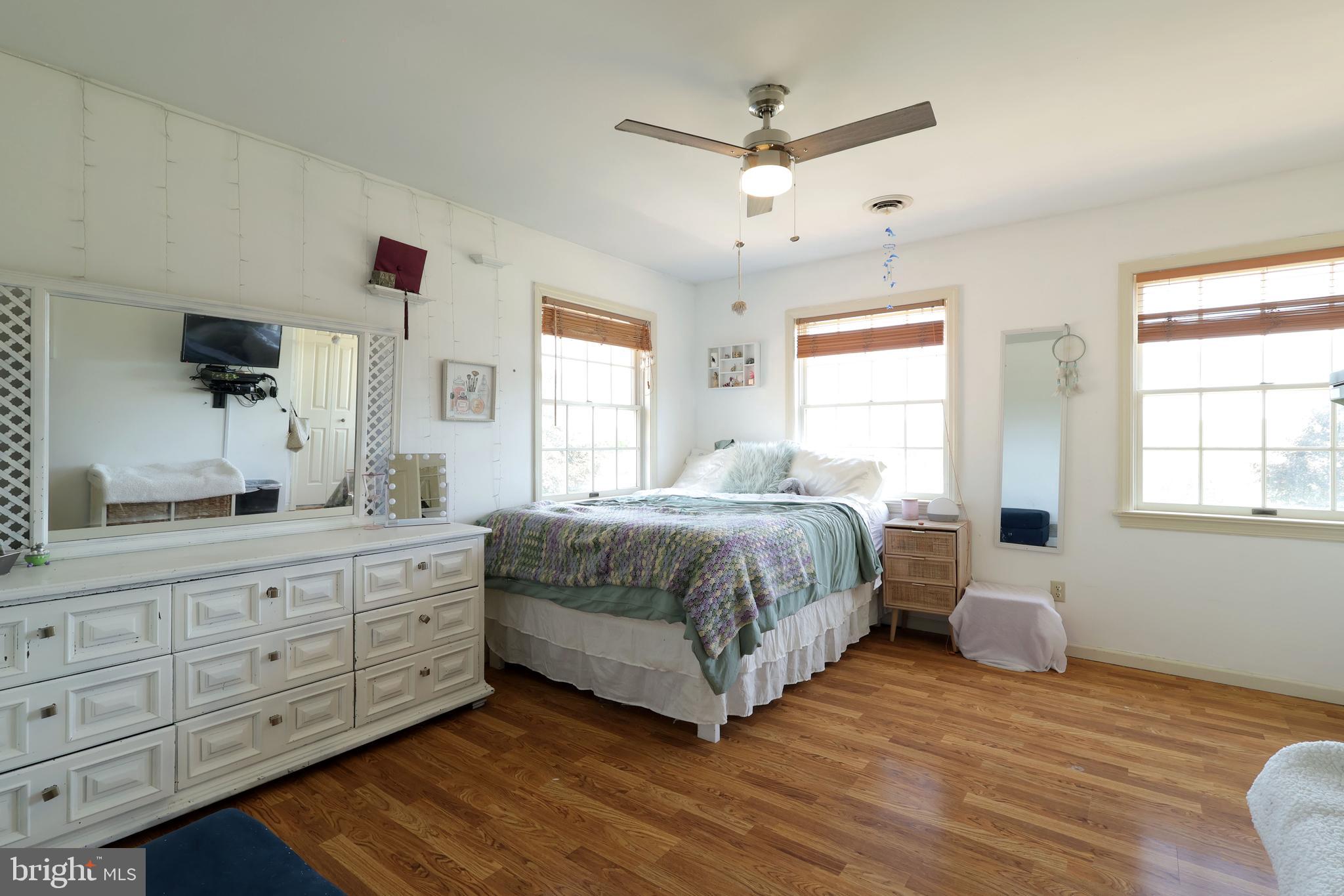 GRAYCAIRN - Residential