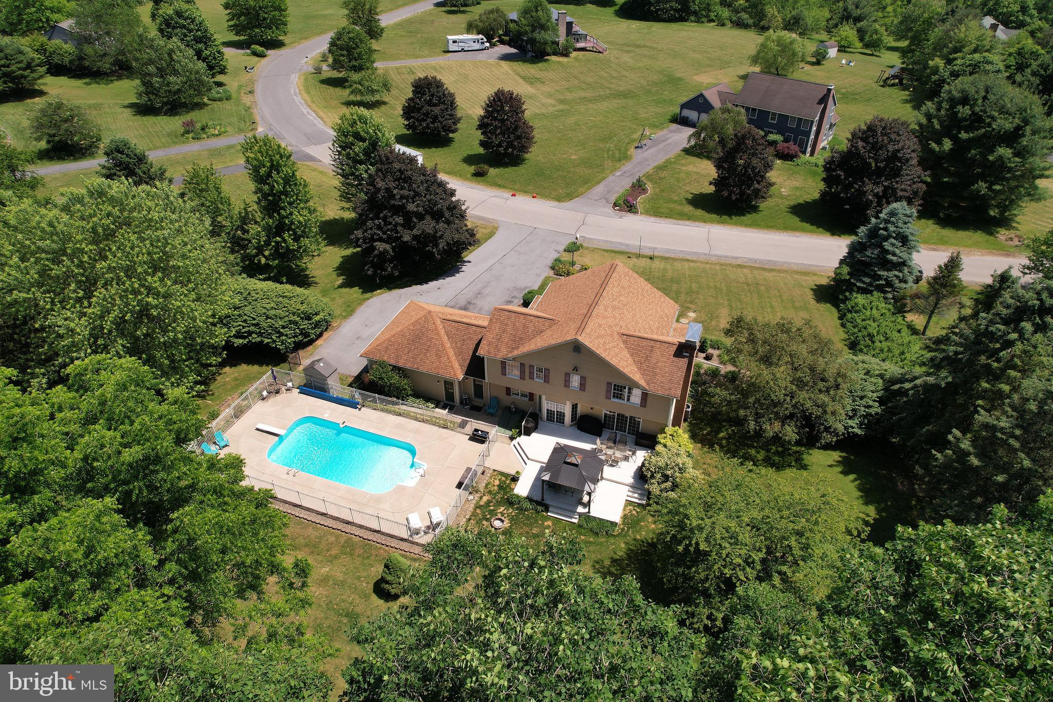 GRAYCAIRN - Residential