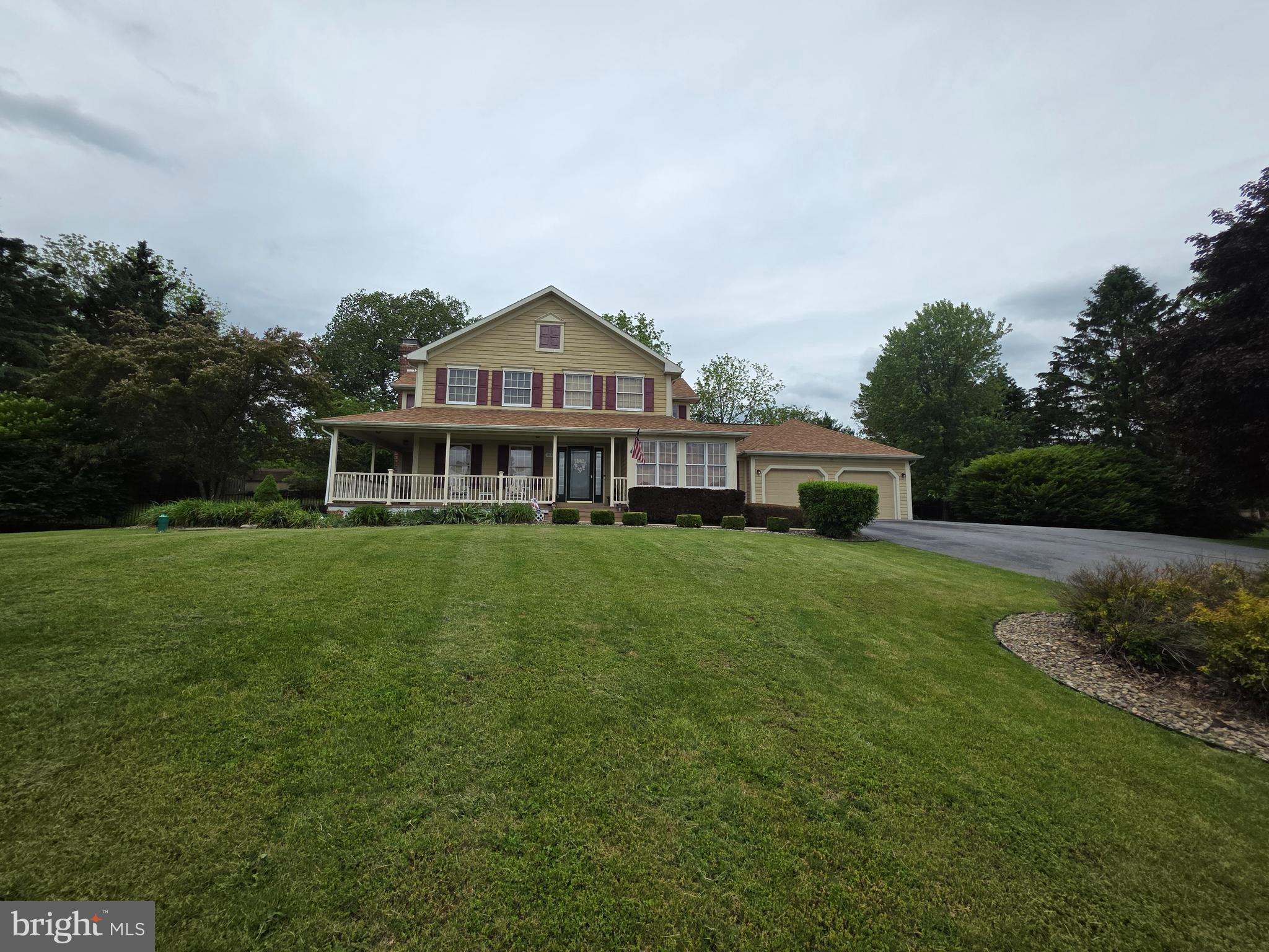 GRAYCAIRN - Residential