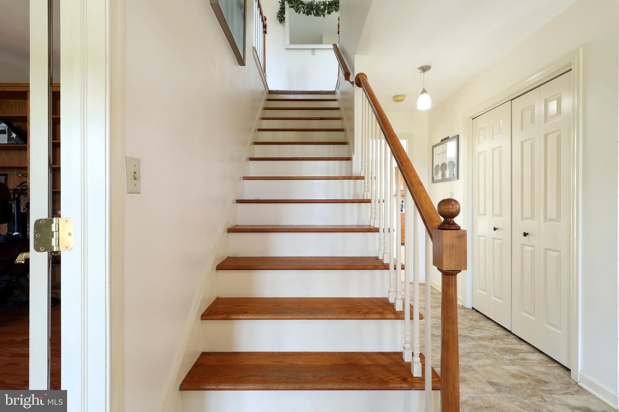 GRAYCAIRN - Residential