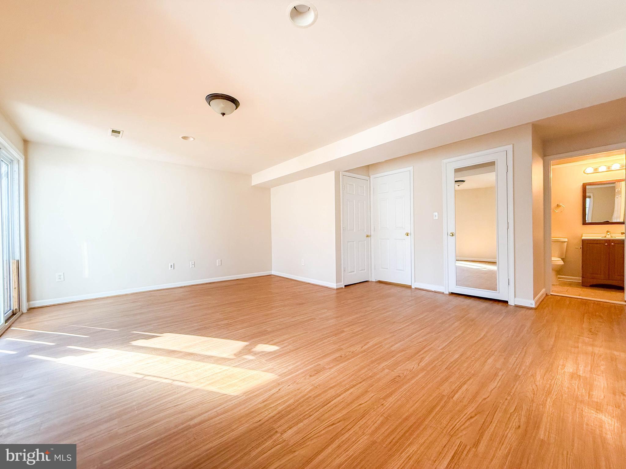 PLEASANT HILLS - Residential Lease