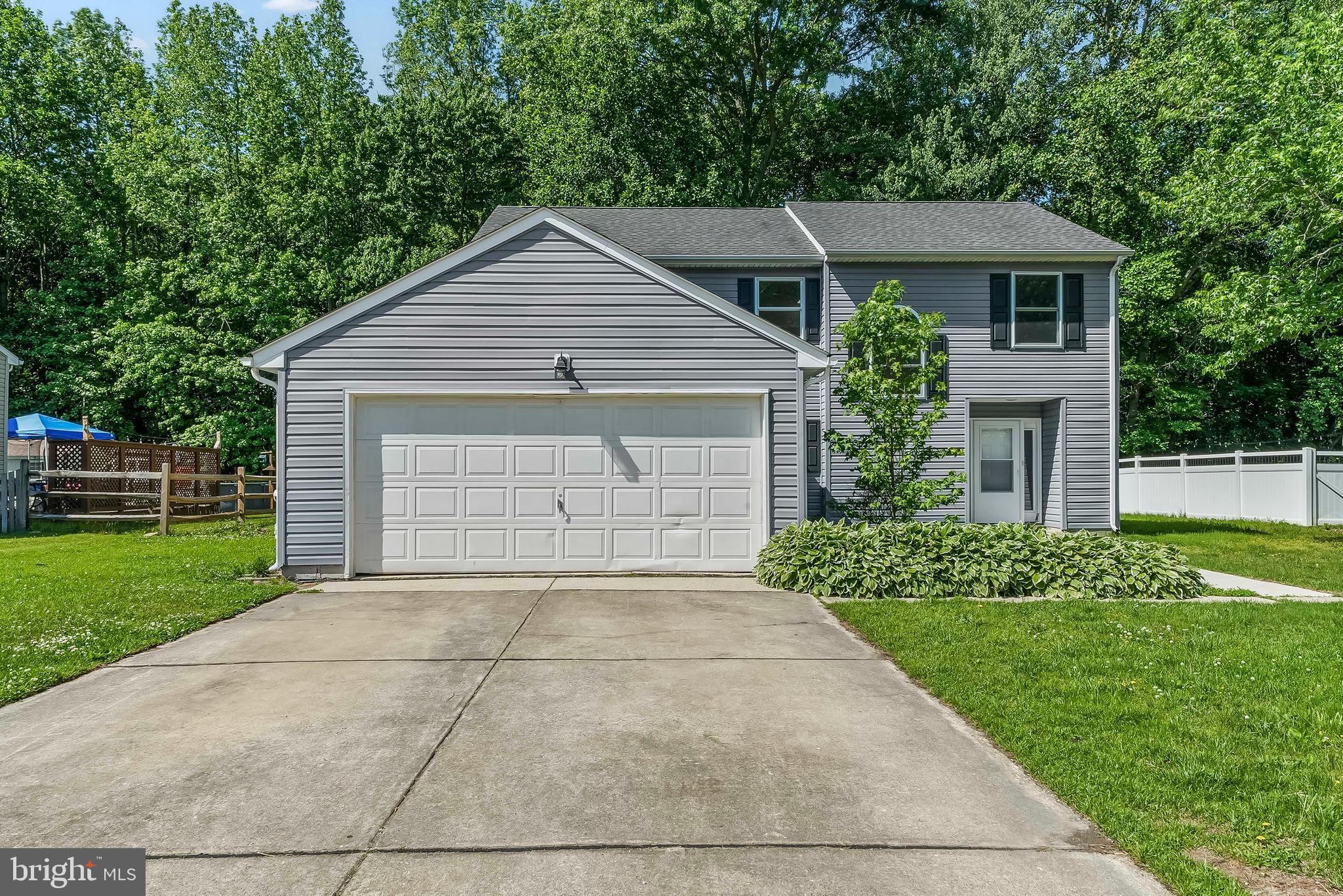 WRANGLE HILL ESTATES - Residential