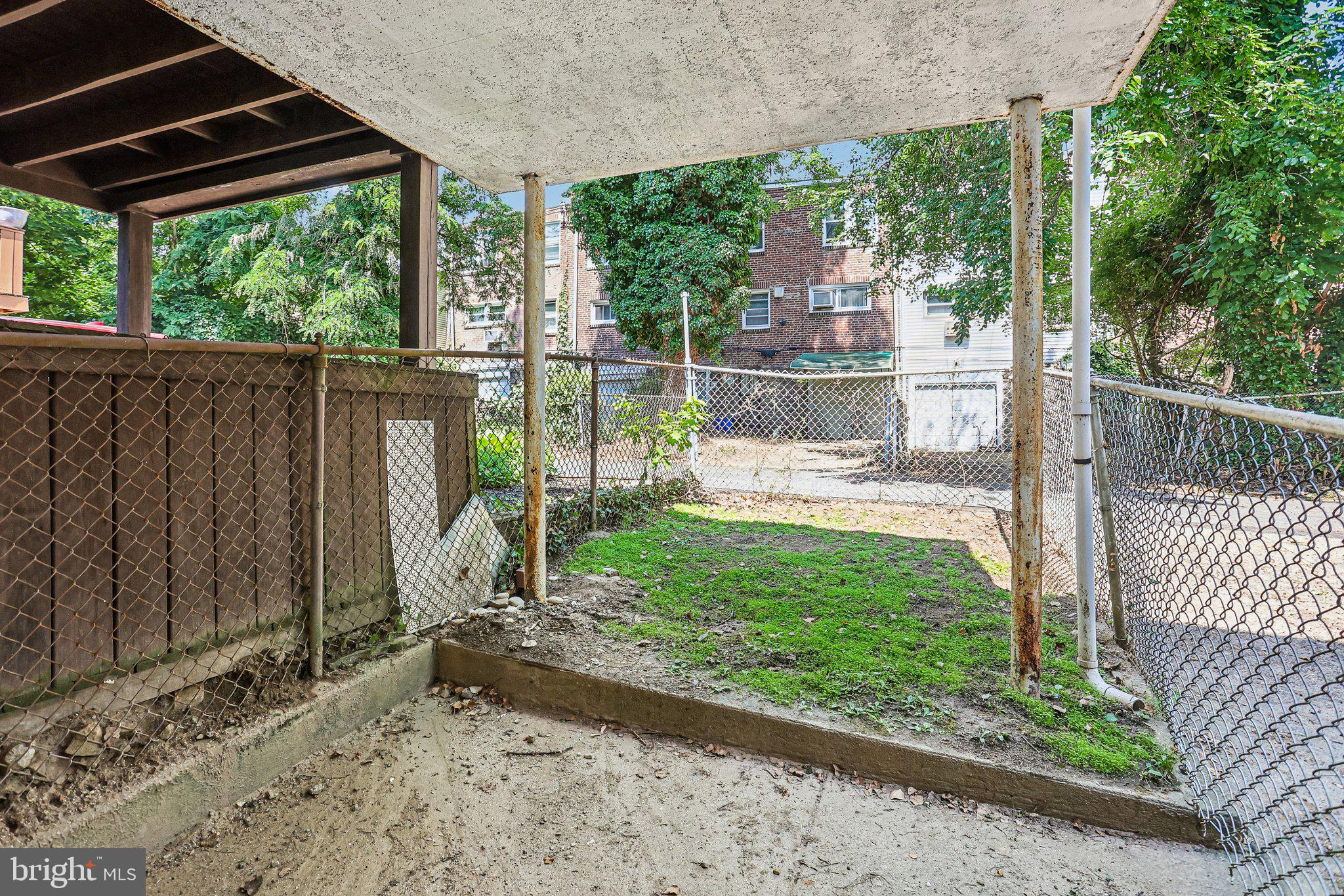 EAST MT AIRY - Residential