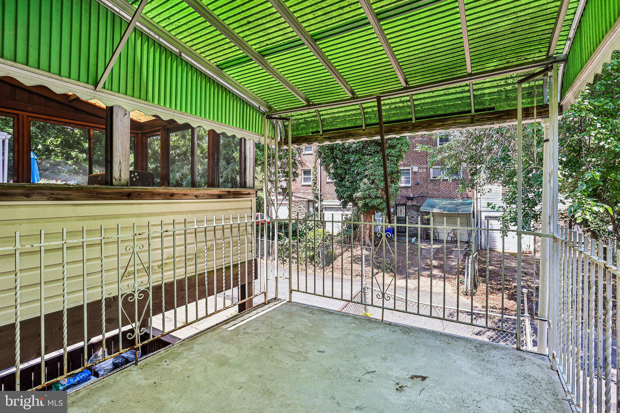 EAST MT AIRY - Residential