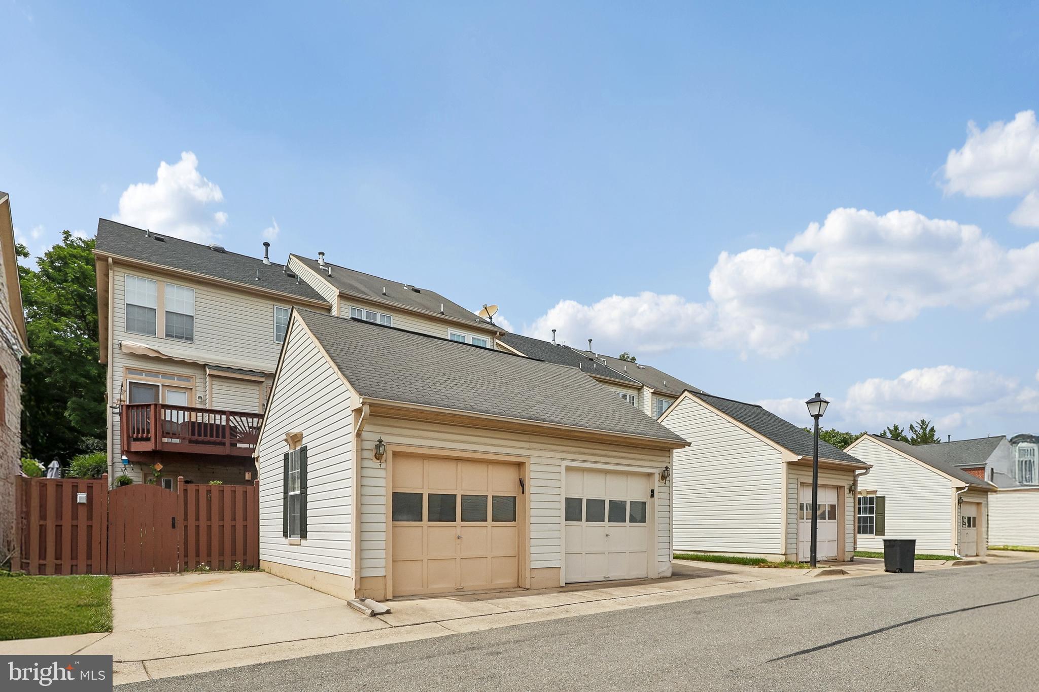 CLOPPERS MILL - Residential