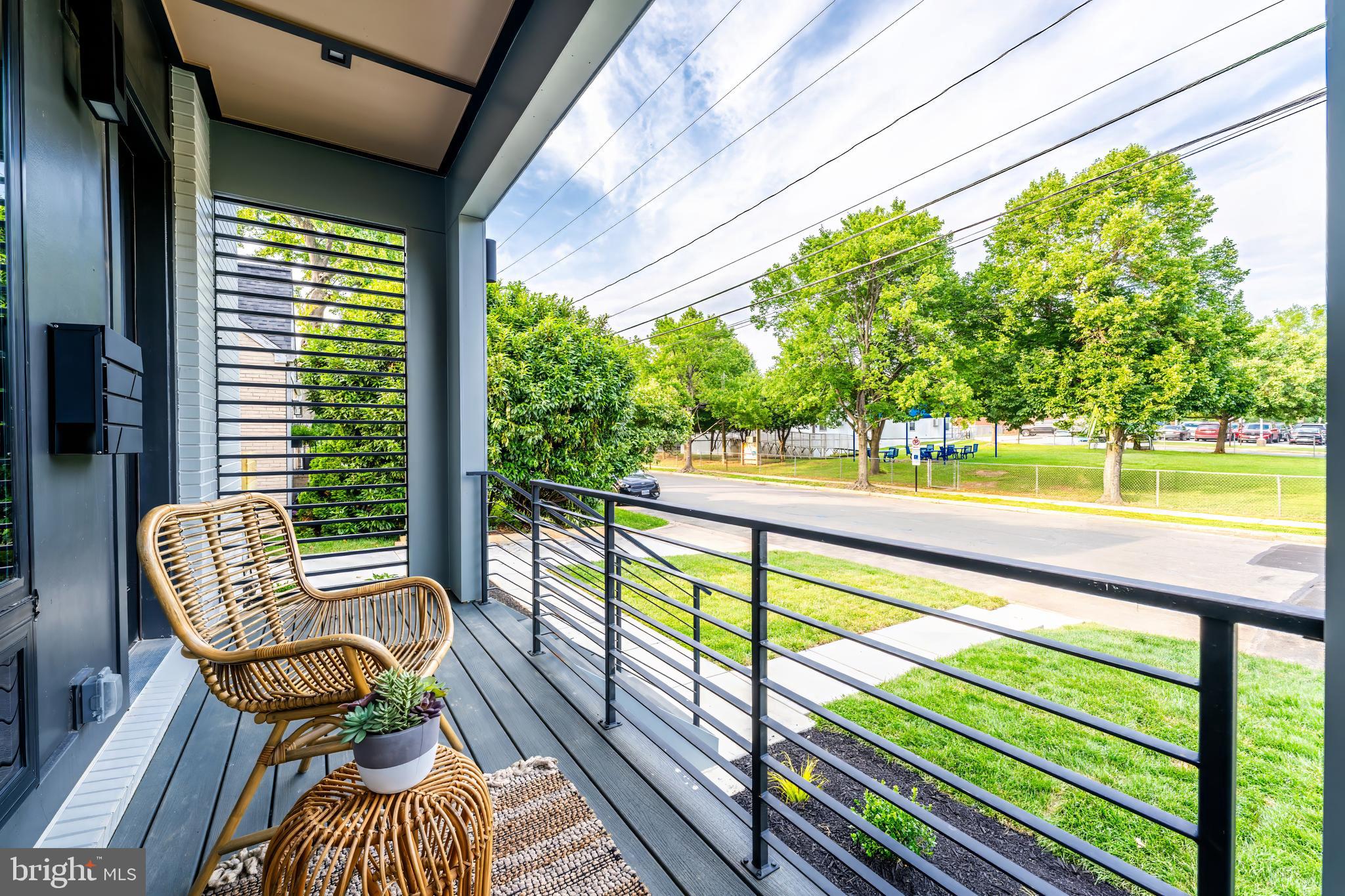 SUMMIT VEITCH - Residential