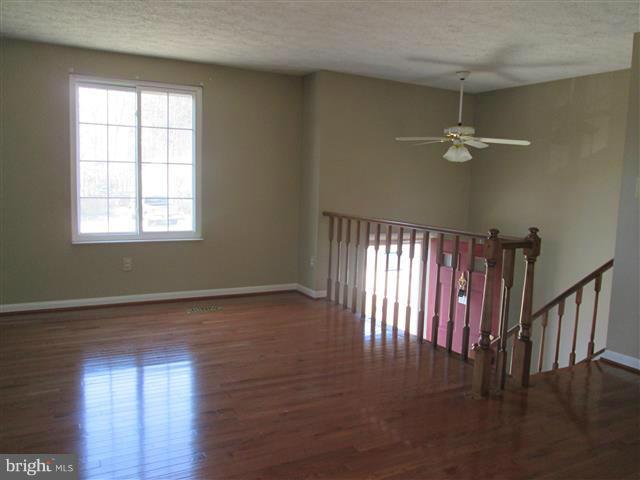 HARMANS WOODS - Residential