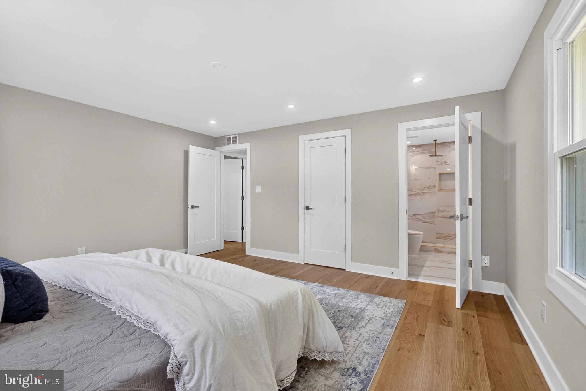 HAMPTON - Residential