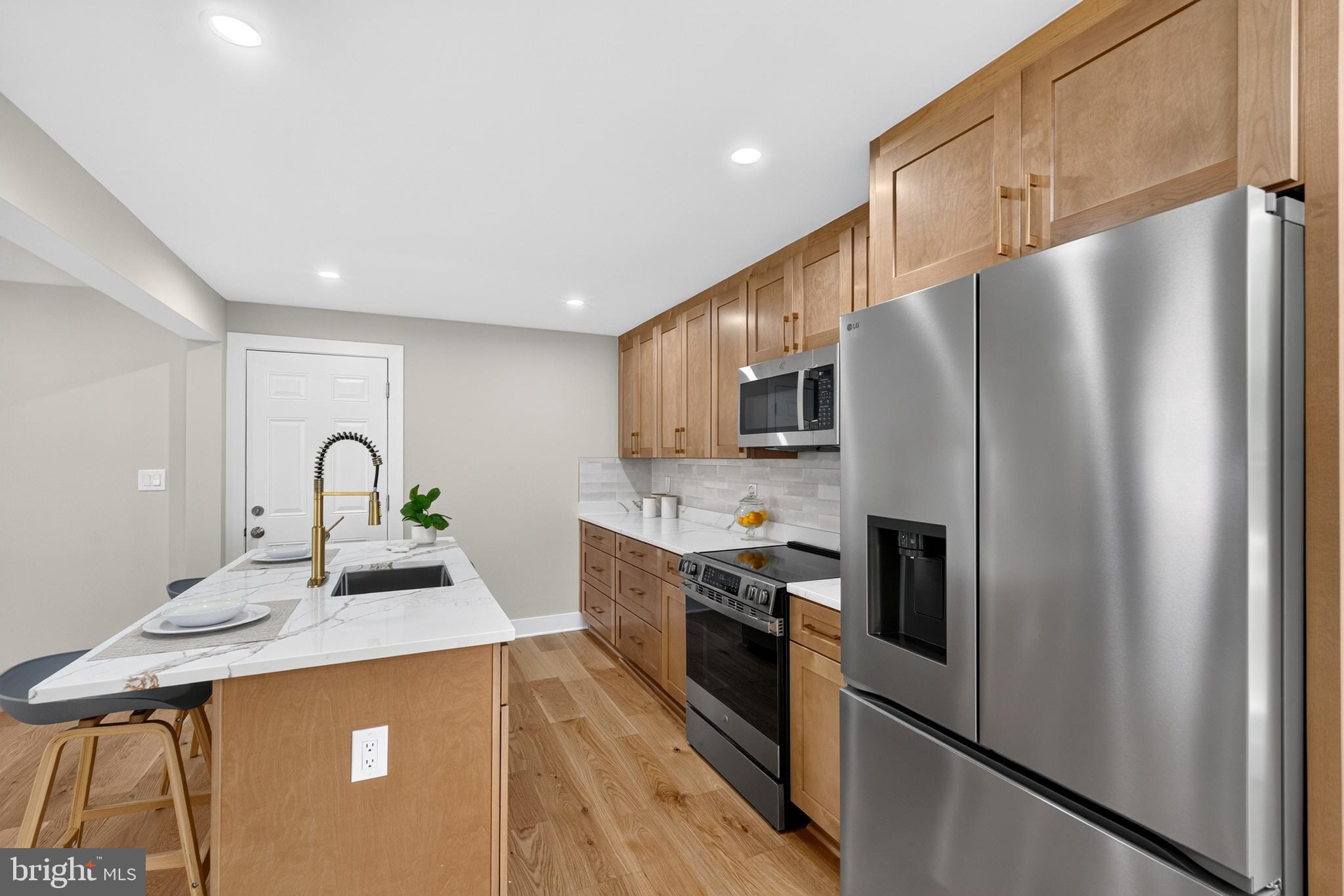 HAMPTON - Residential