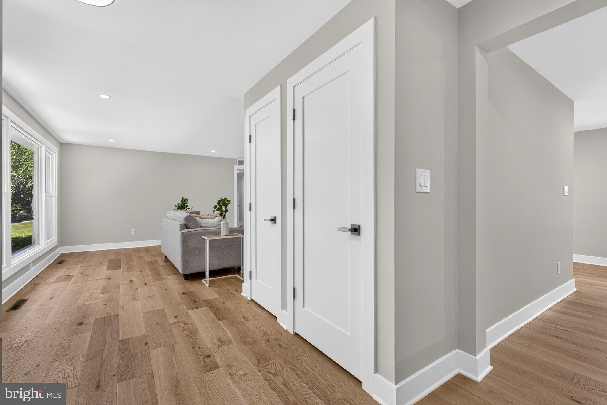 HAMPTON - Residential