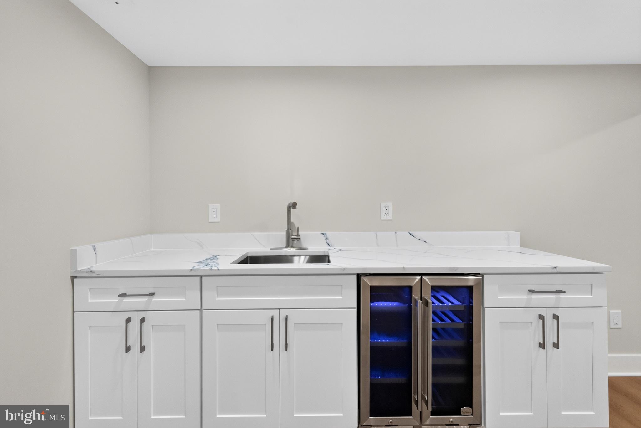 HAMPTON - Residential