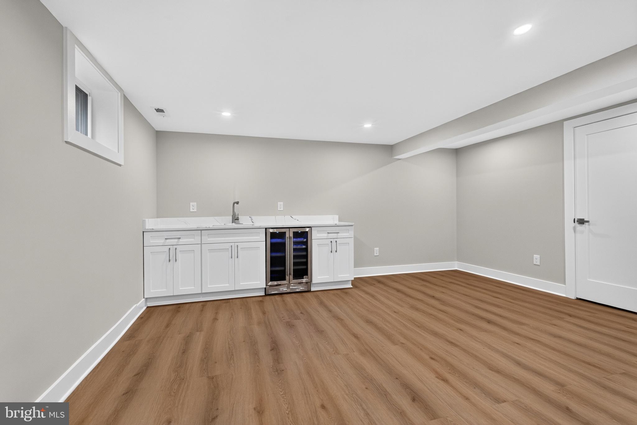 HAMPTON - Residential