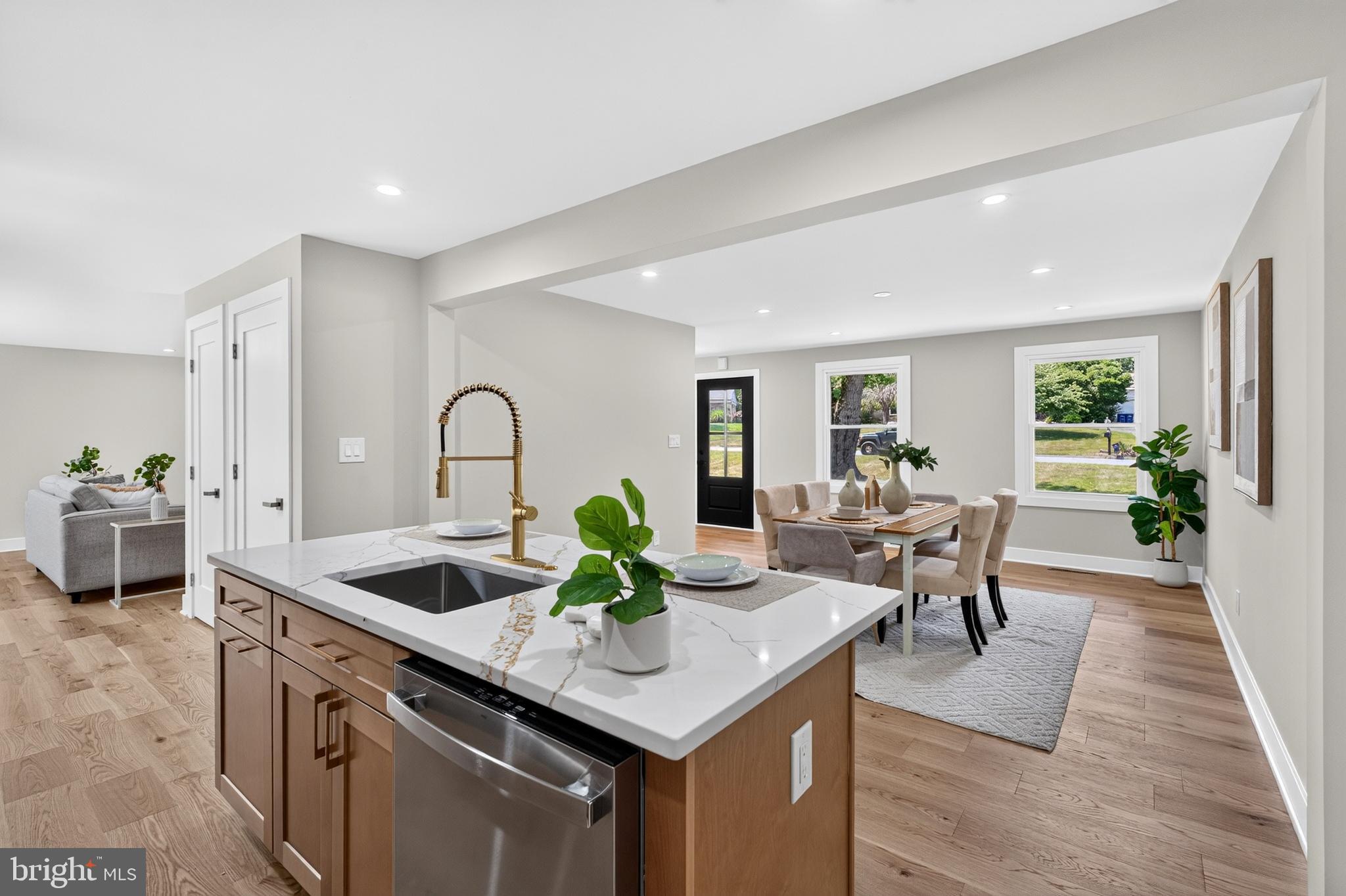 HAMPTON - Residential