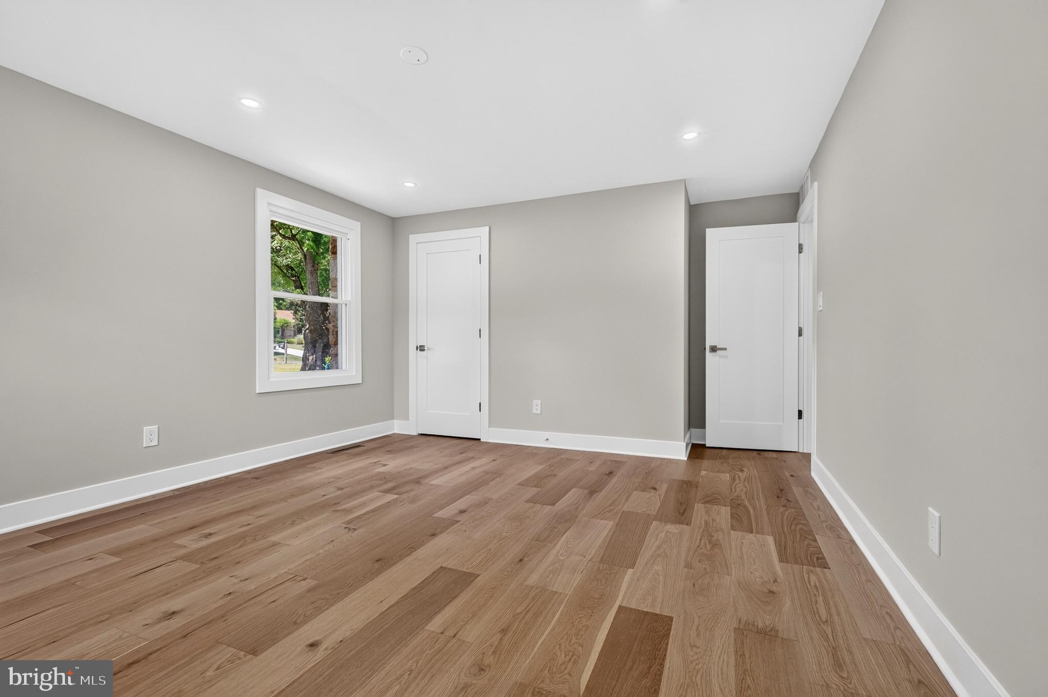 HAMPTON - Residential