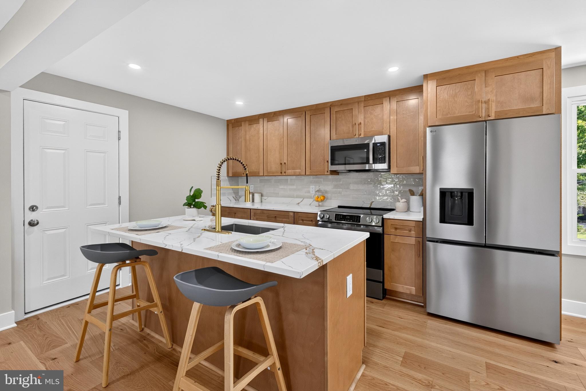 HAMPTON - Residential