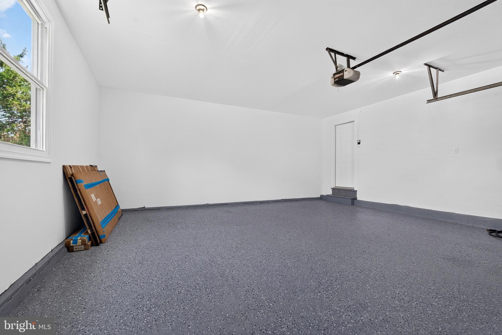 HAMPTON - Residential