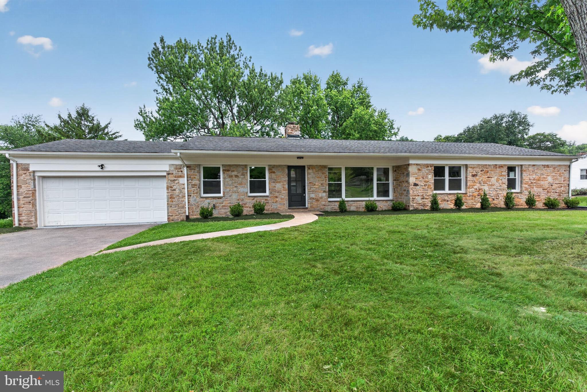 HAMPTON - Residential