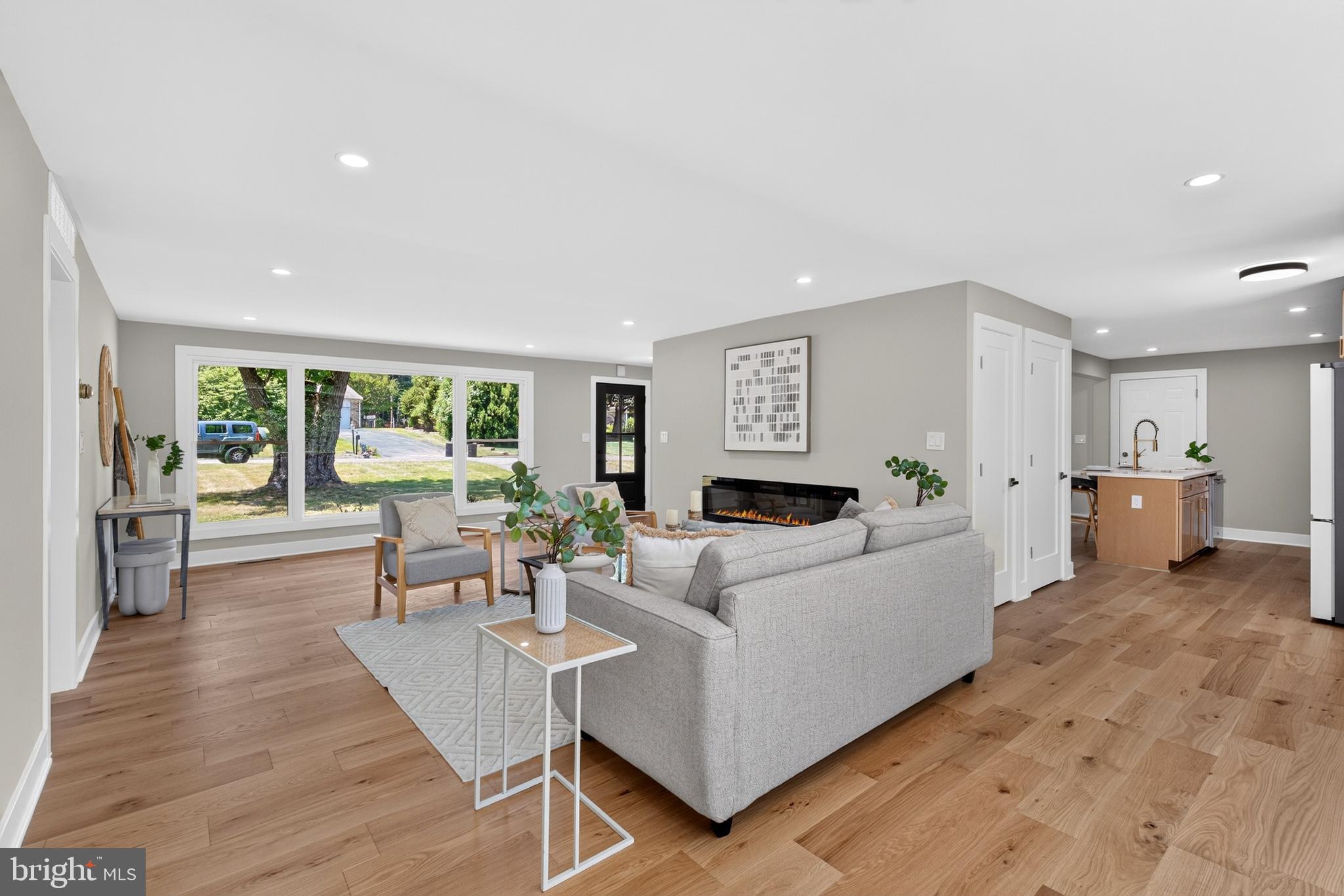 HAMPTON - Residential