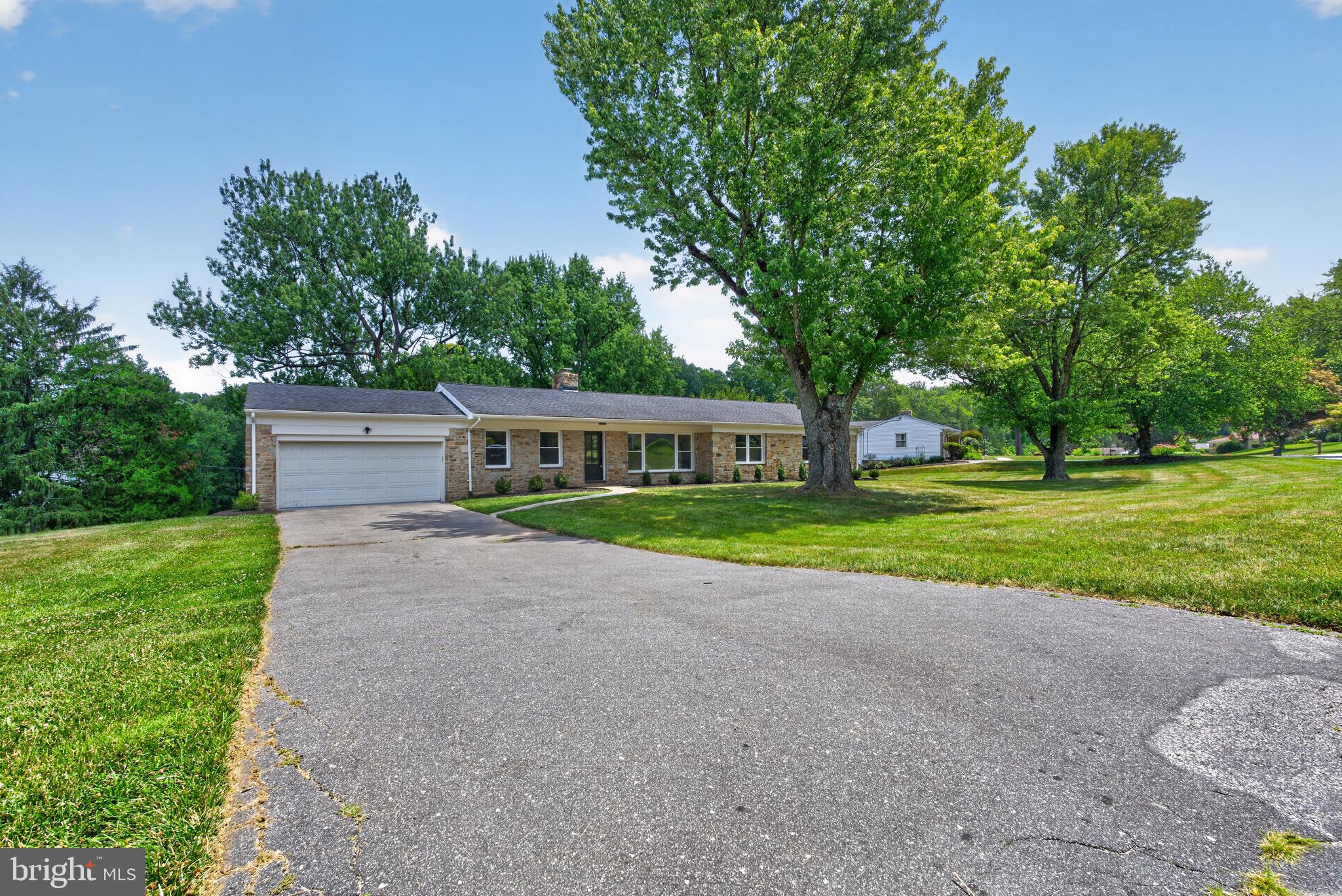 HAMPTON - Residential