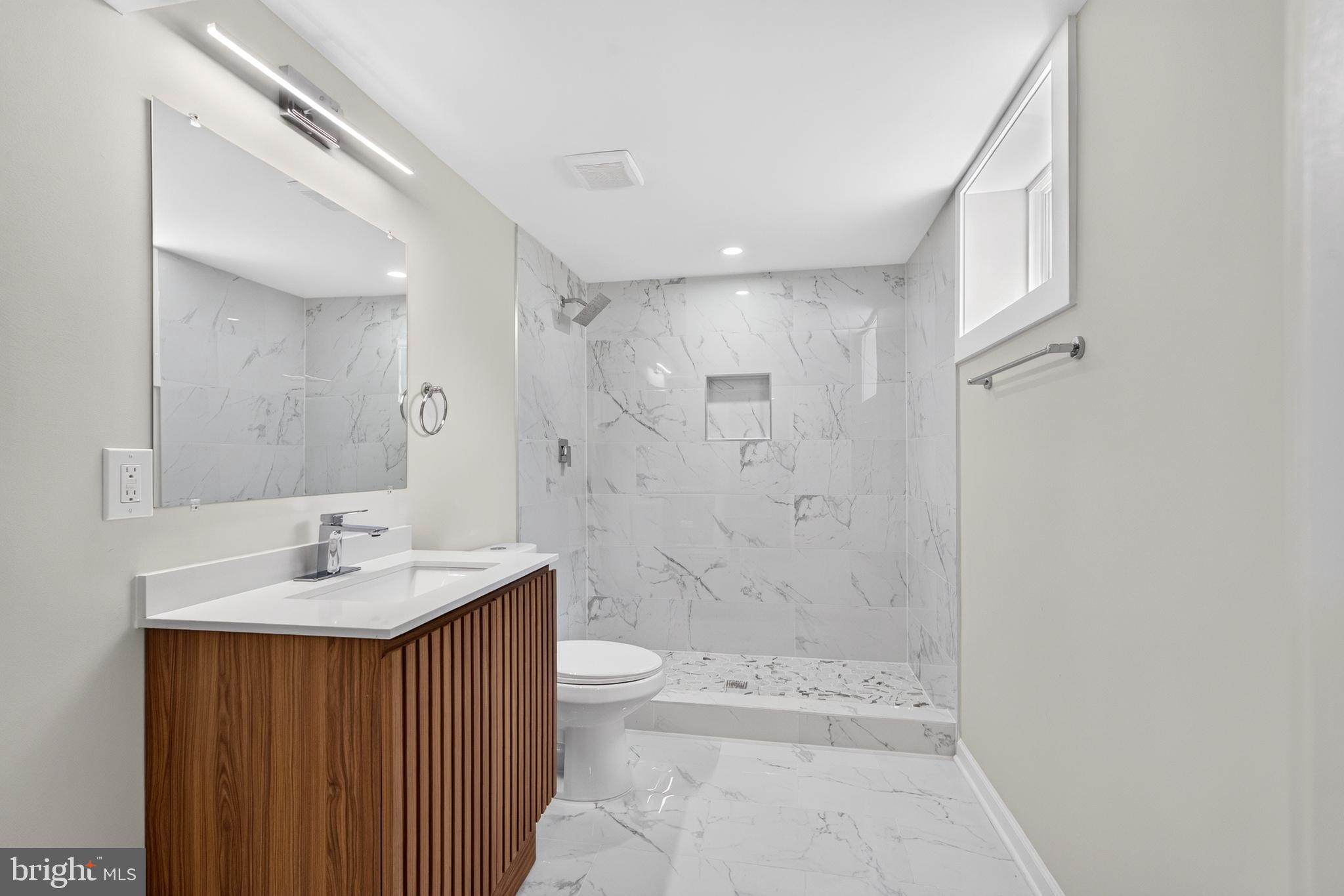 HAMPTON - Residential