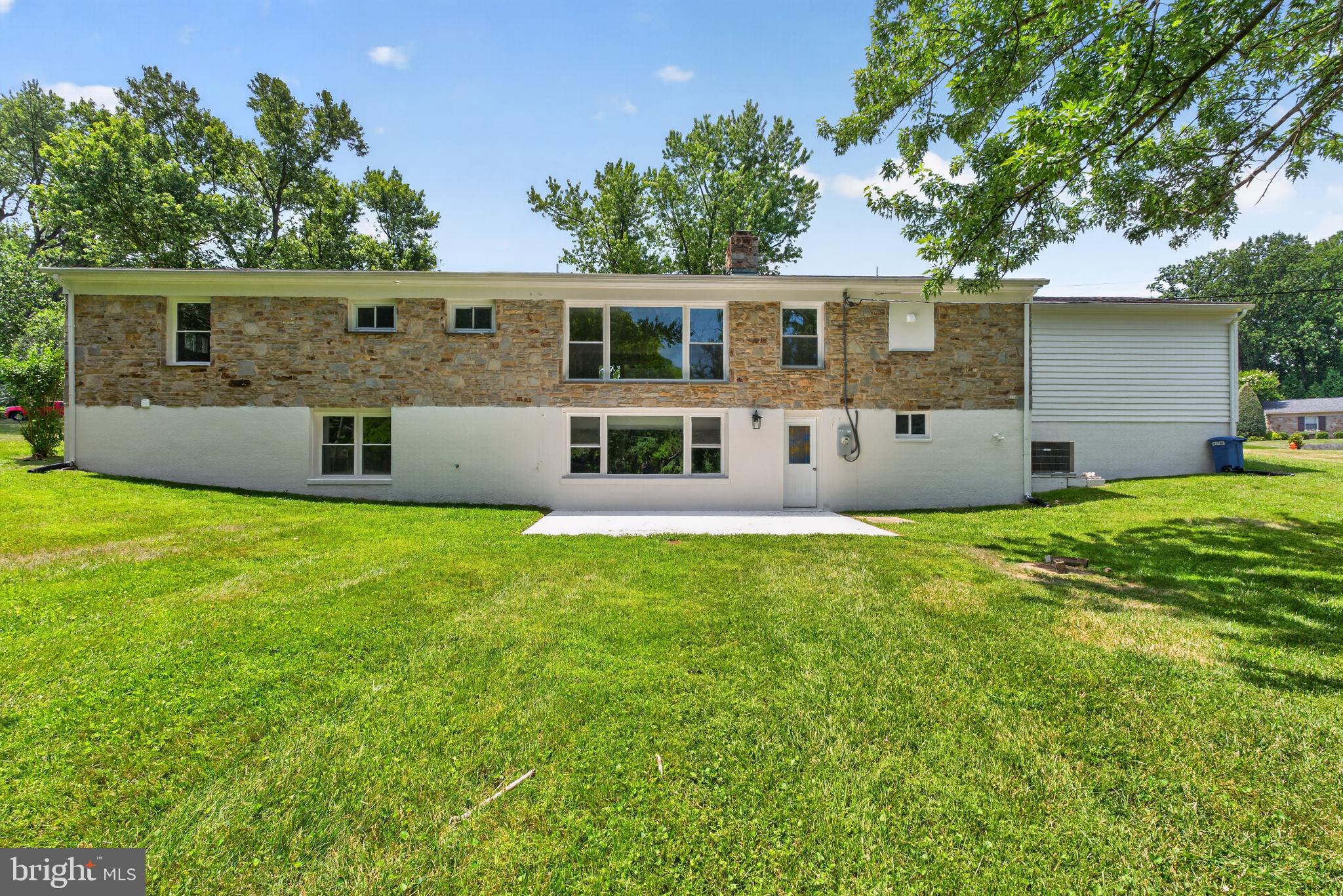 HAMPTON - Residential