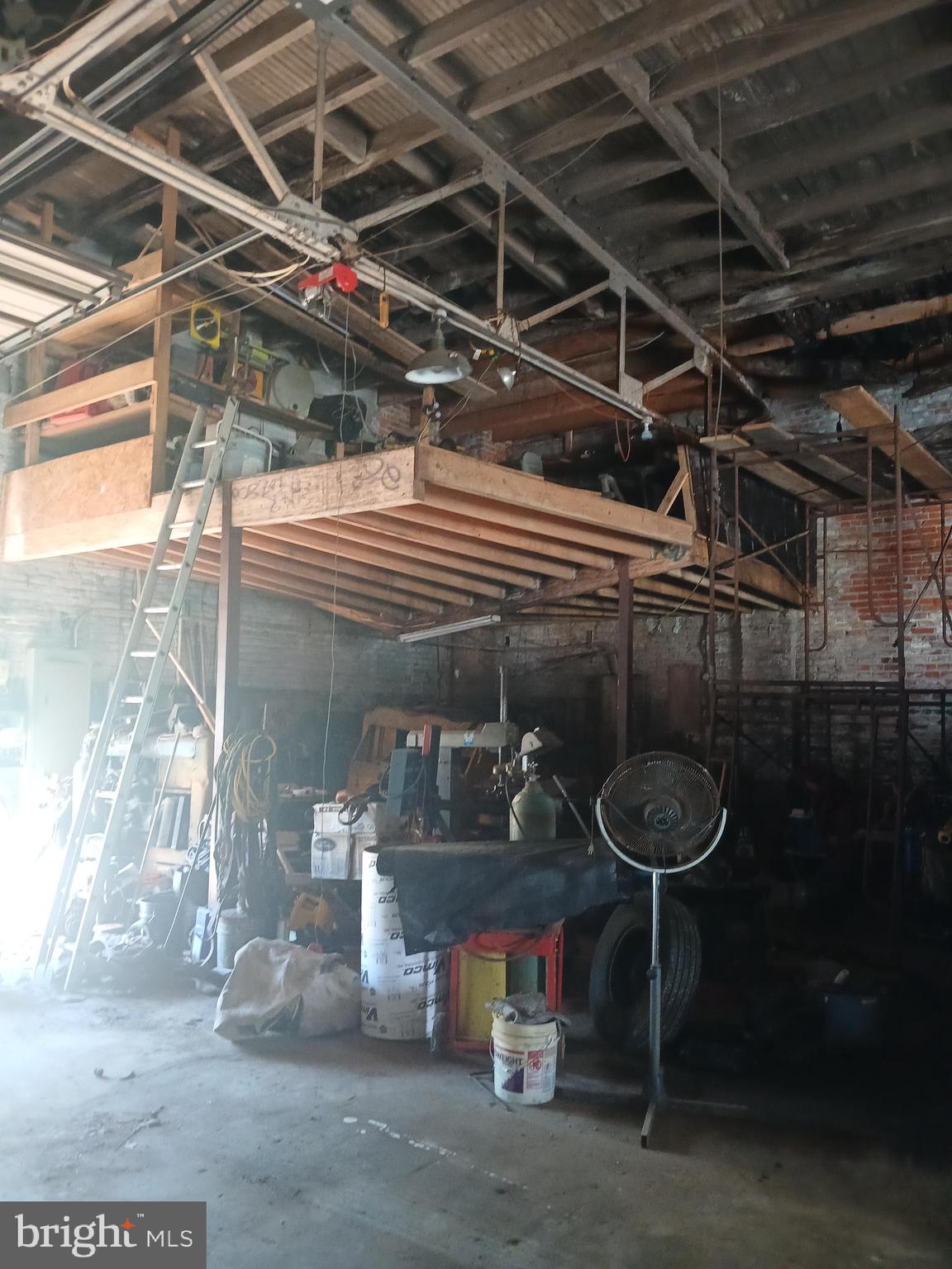 CHESTER CITY - Commercial Sale