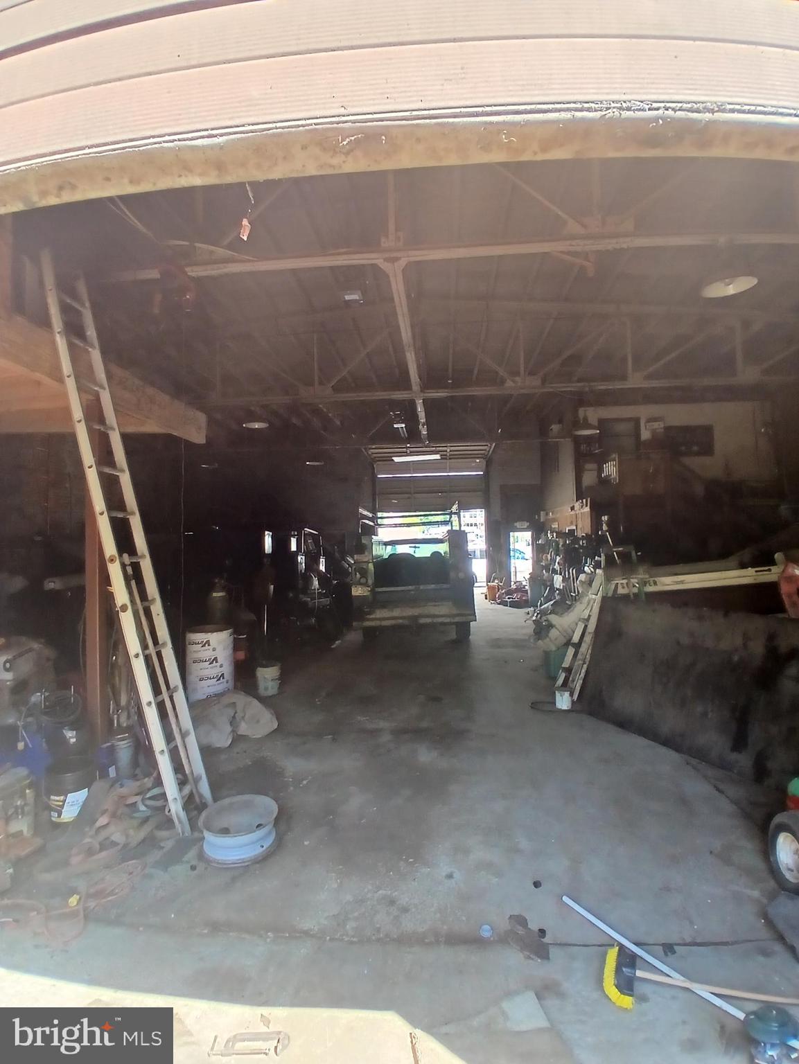 CHESTER CITY - Commercial Sale