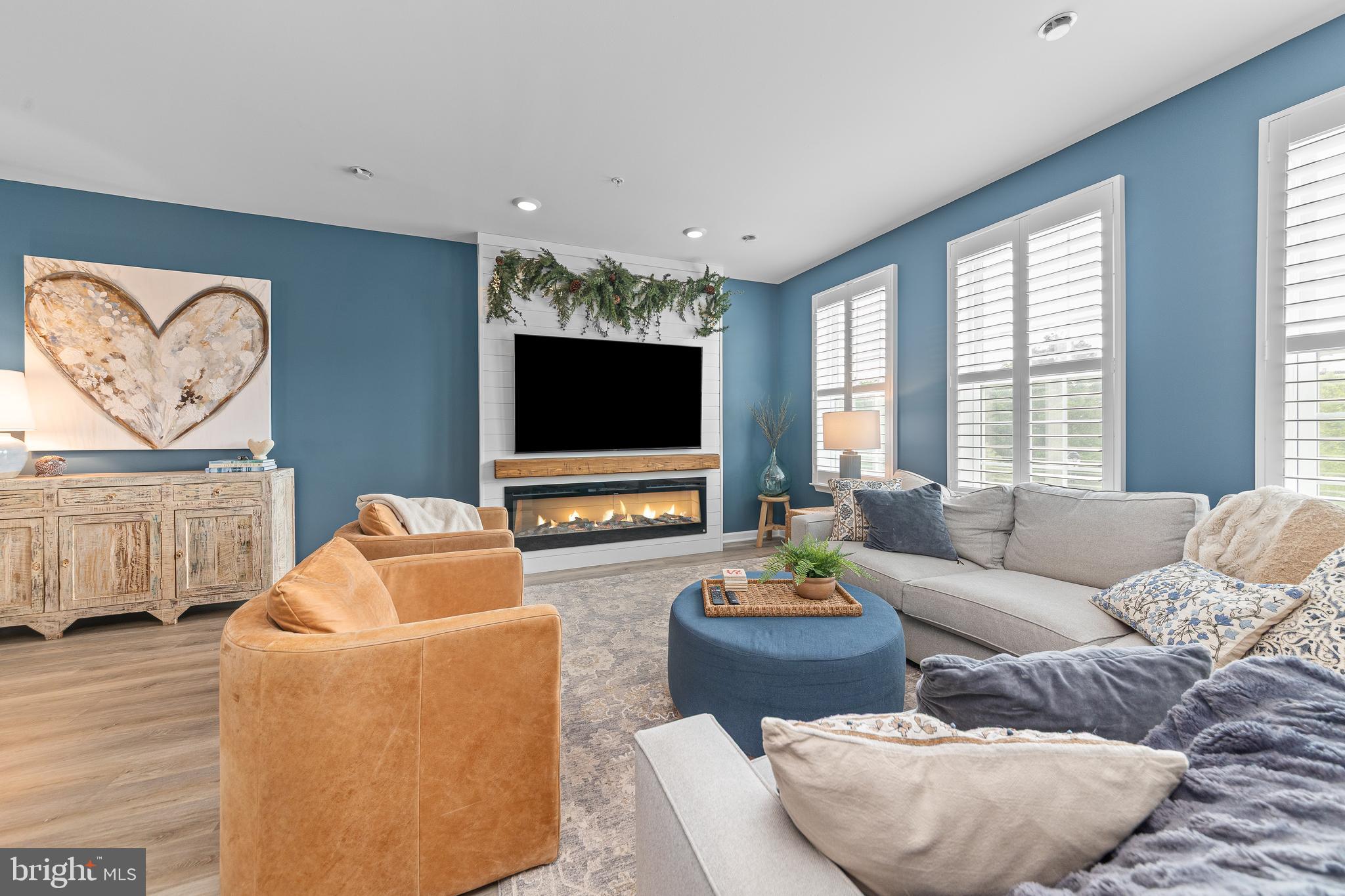 STEELPOINTE - Residential