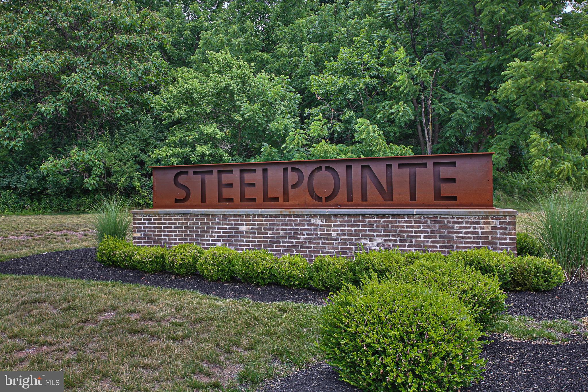 STEELPOINTE - Residential