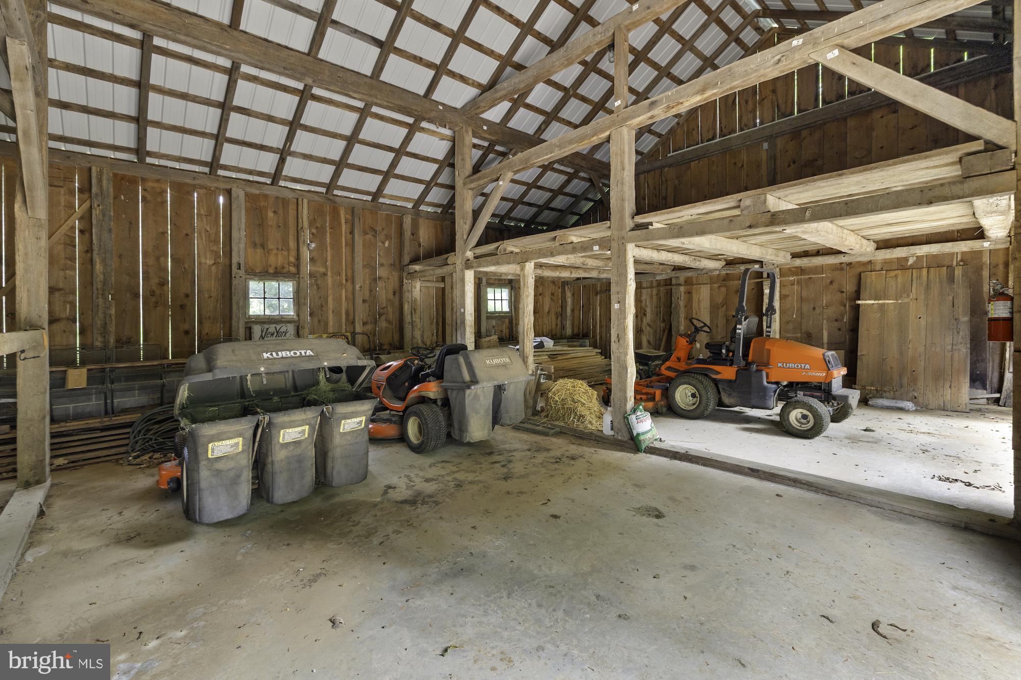 NONE, RURAL - Farm