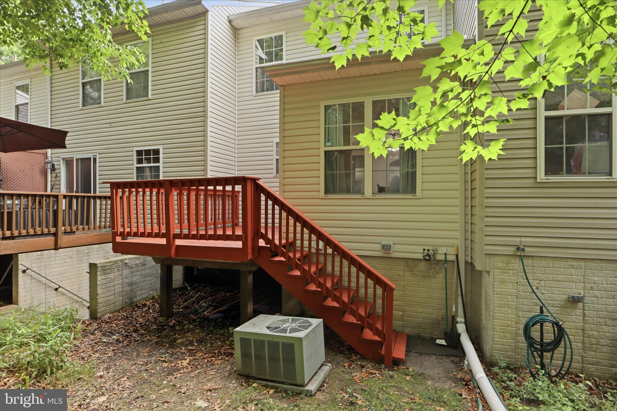 LARK BROWN CROSSING - Residential