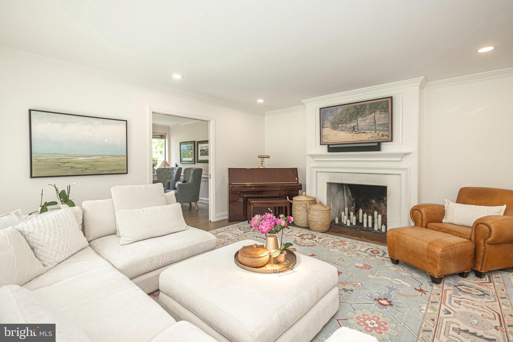 SUGAR KNOLL - Residential