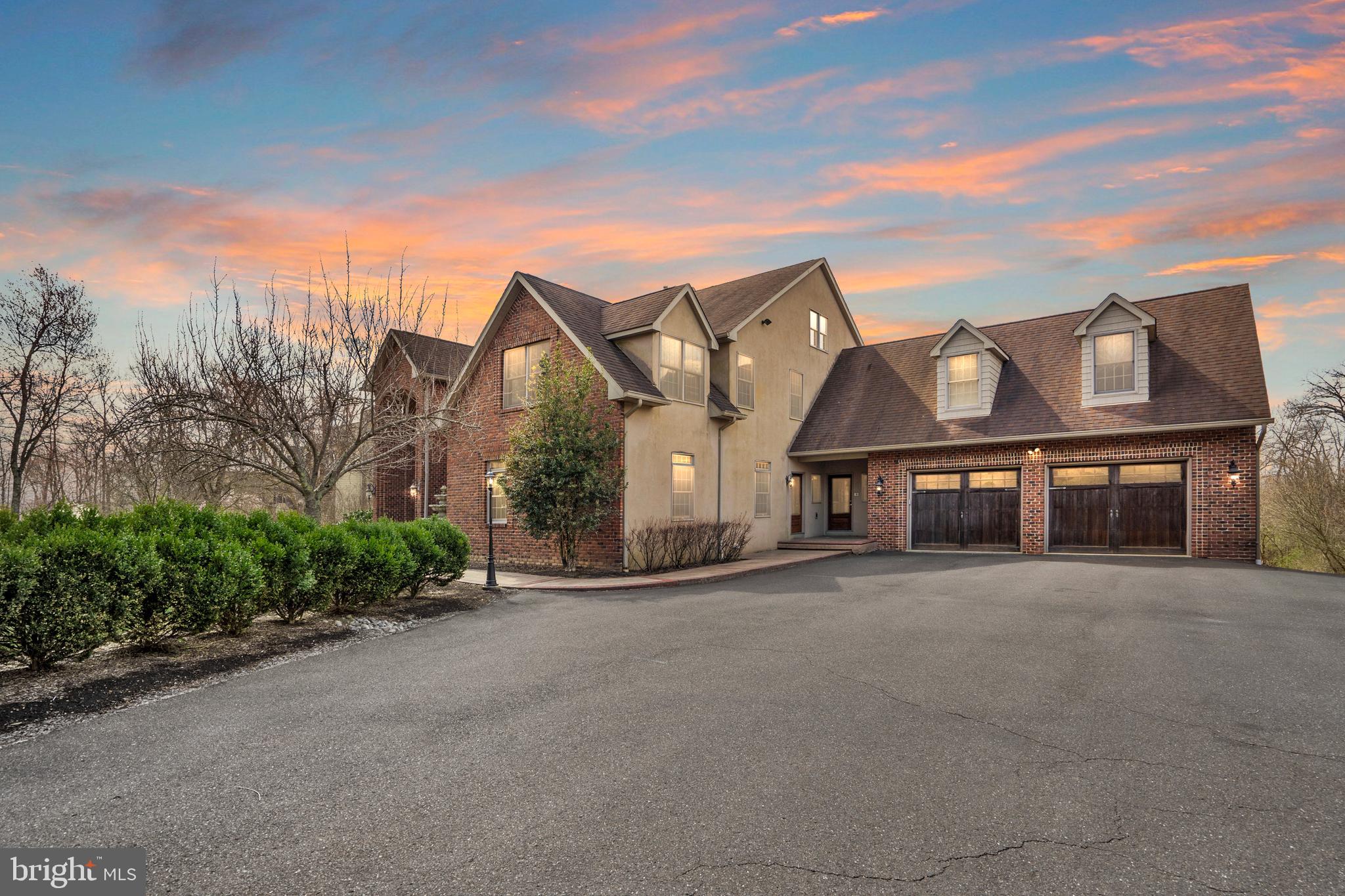 DOYLESTOWN - Residential
