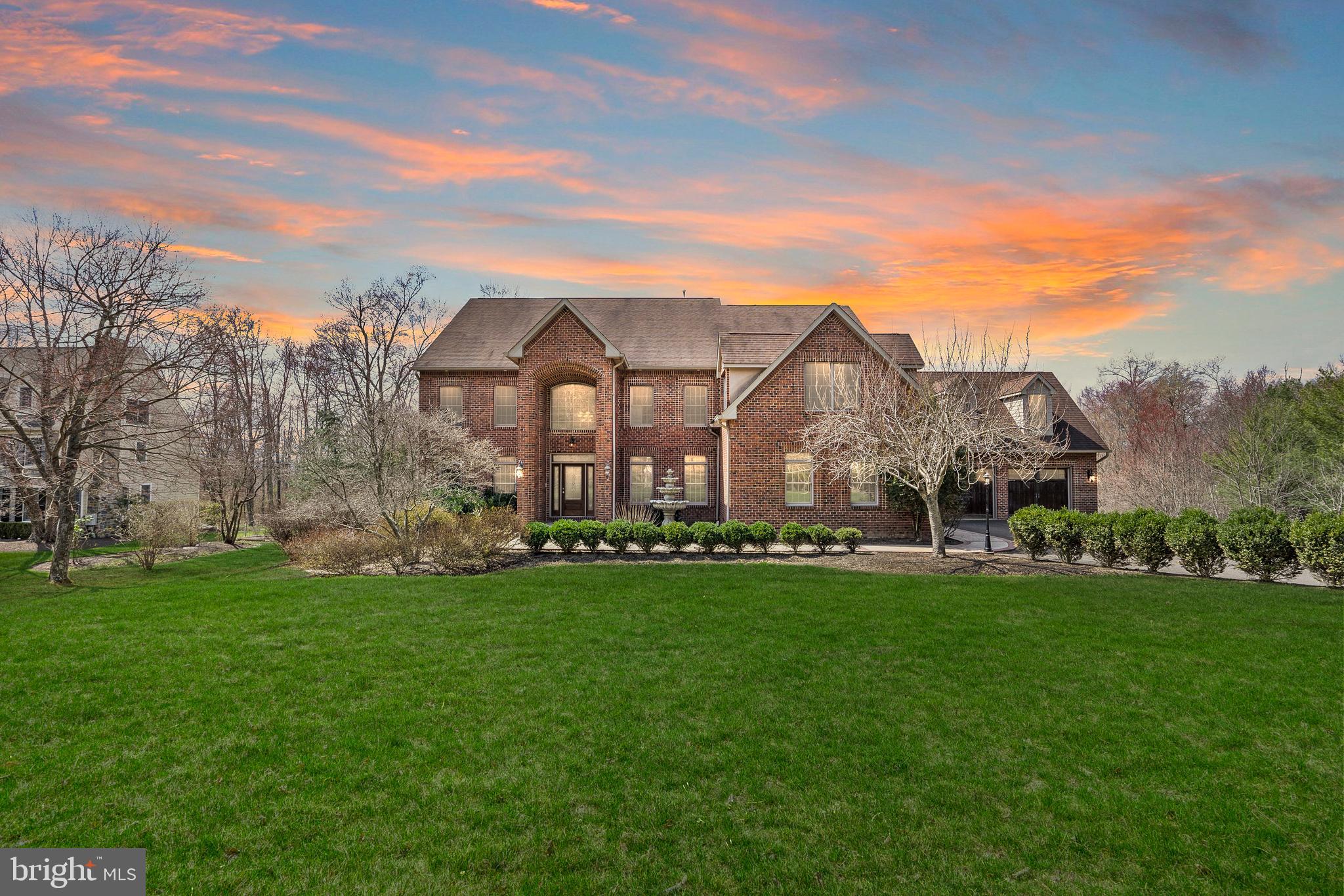 DOYLESTOWN - Residential