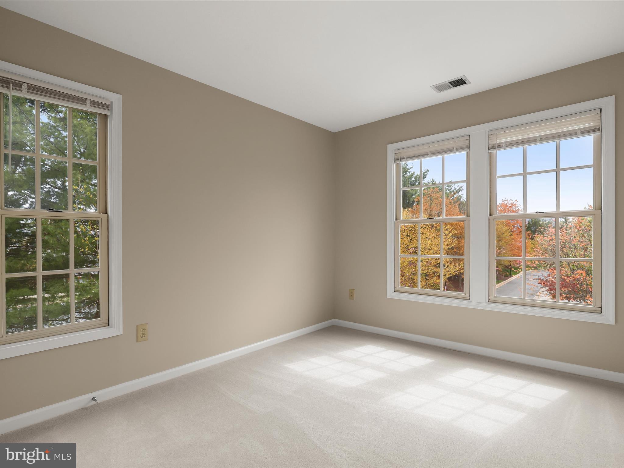 TRAVILAH CREST - Residential