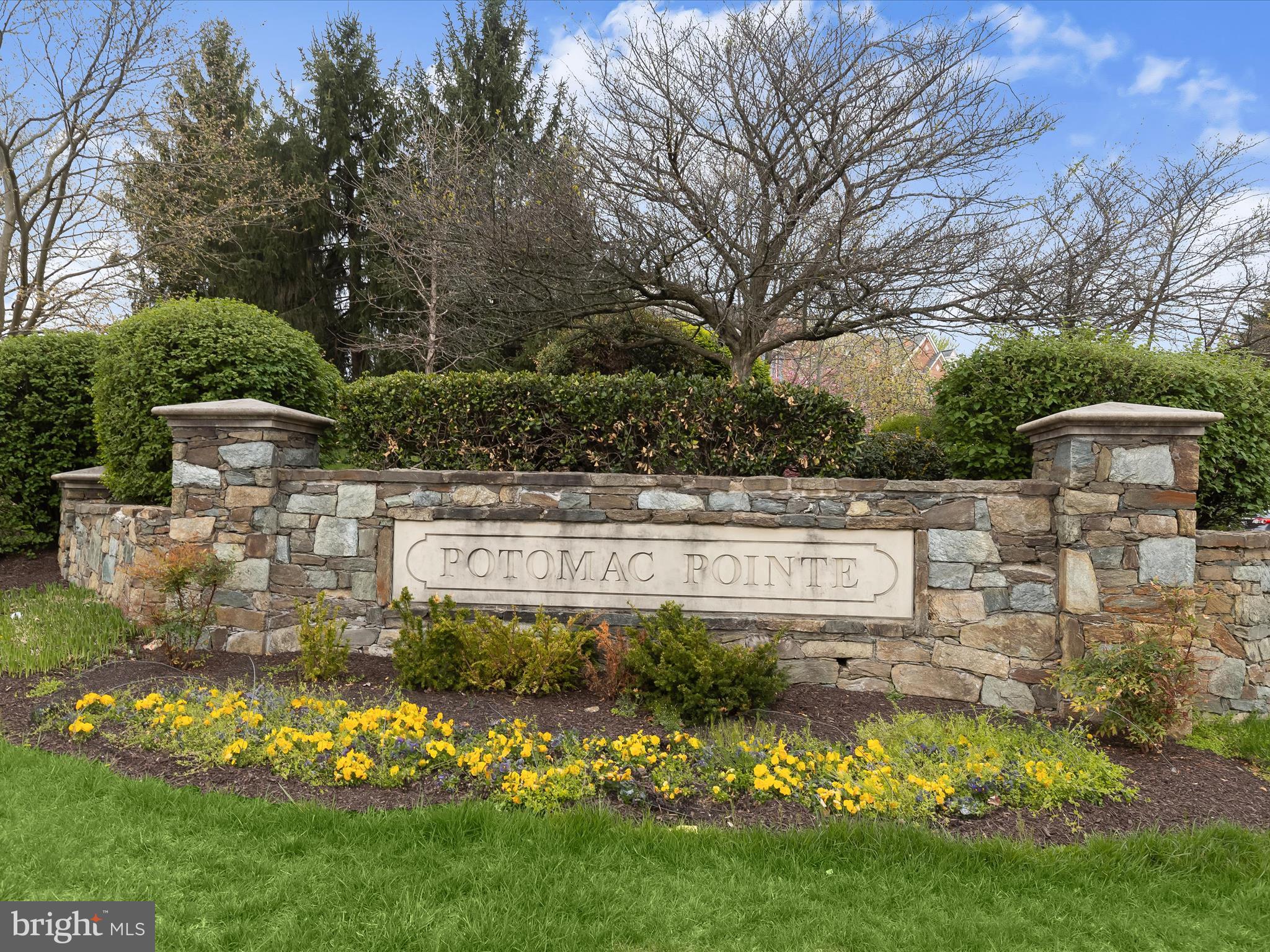 TRAVILAH CREST - Residential