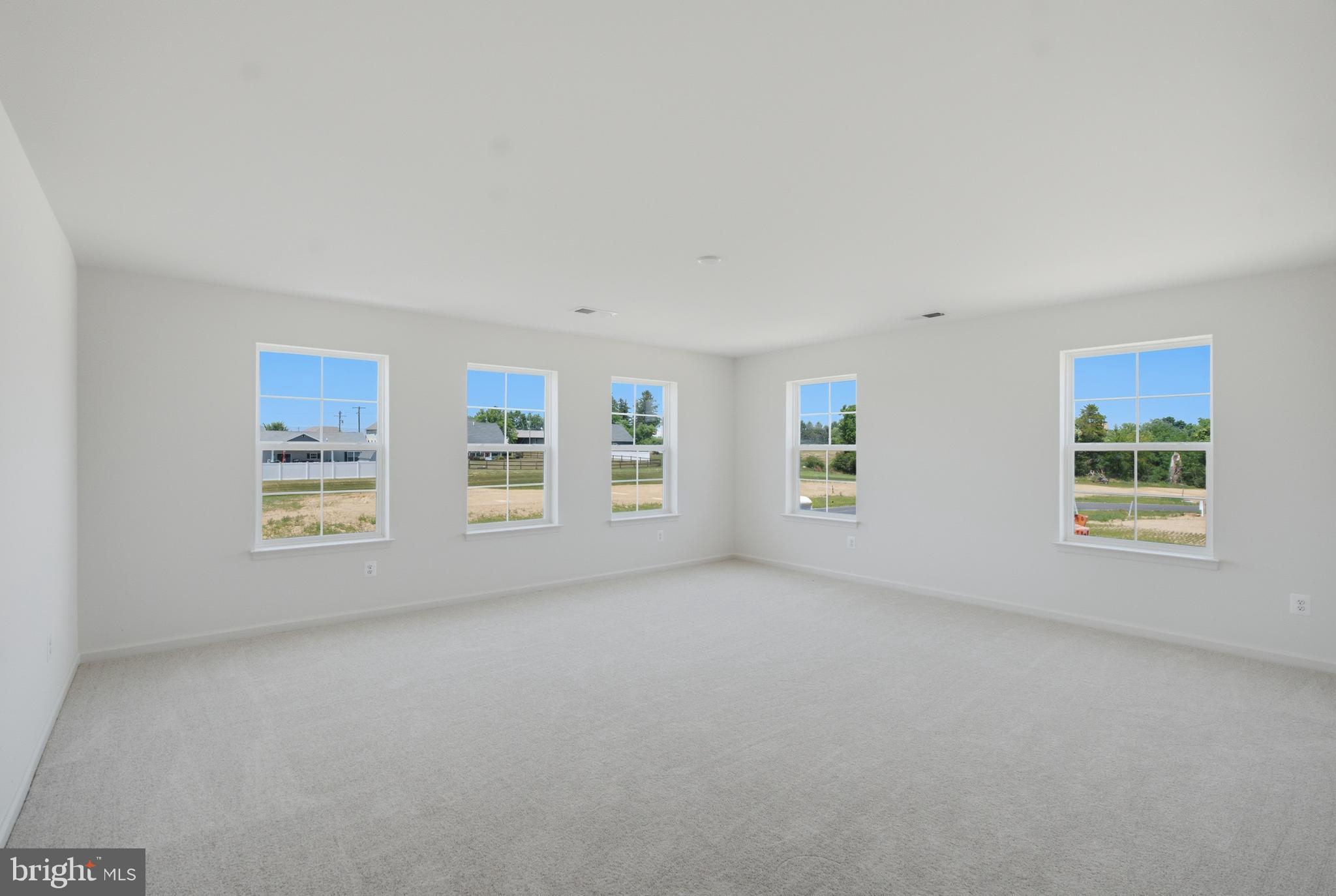 SPRING VIEW FARMS - Residential